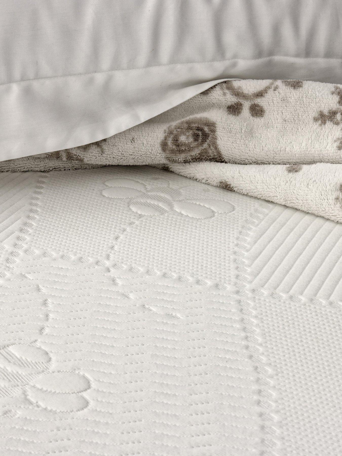 Image 6 of 6 of Airsprung Betty Guest Bed With Mattresses