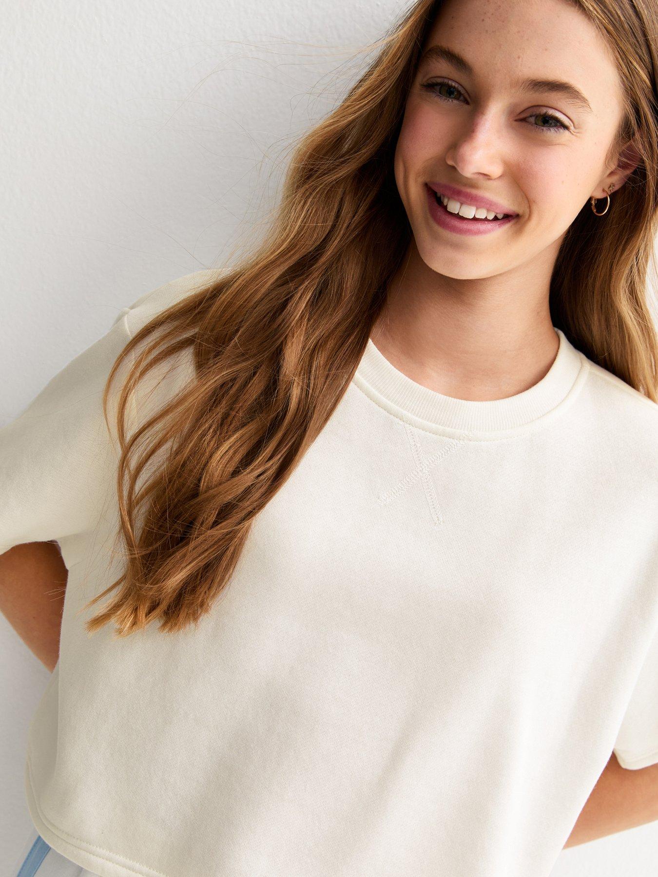 Image 4 of 5 of New Look 915 Girls Short Sleeve Sweatshirt Top - Off White