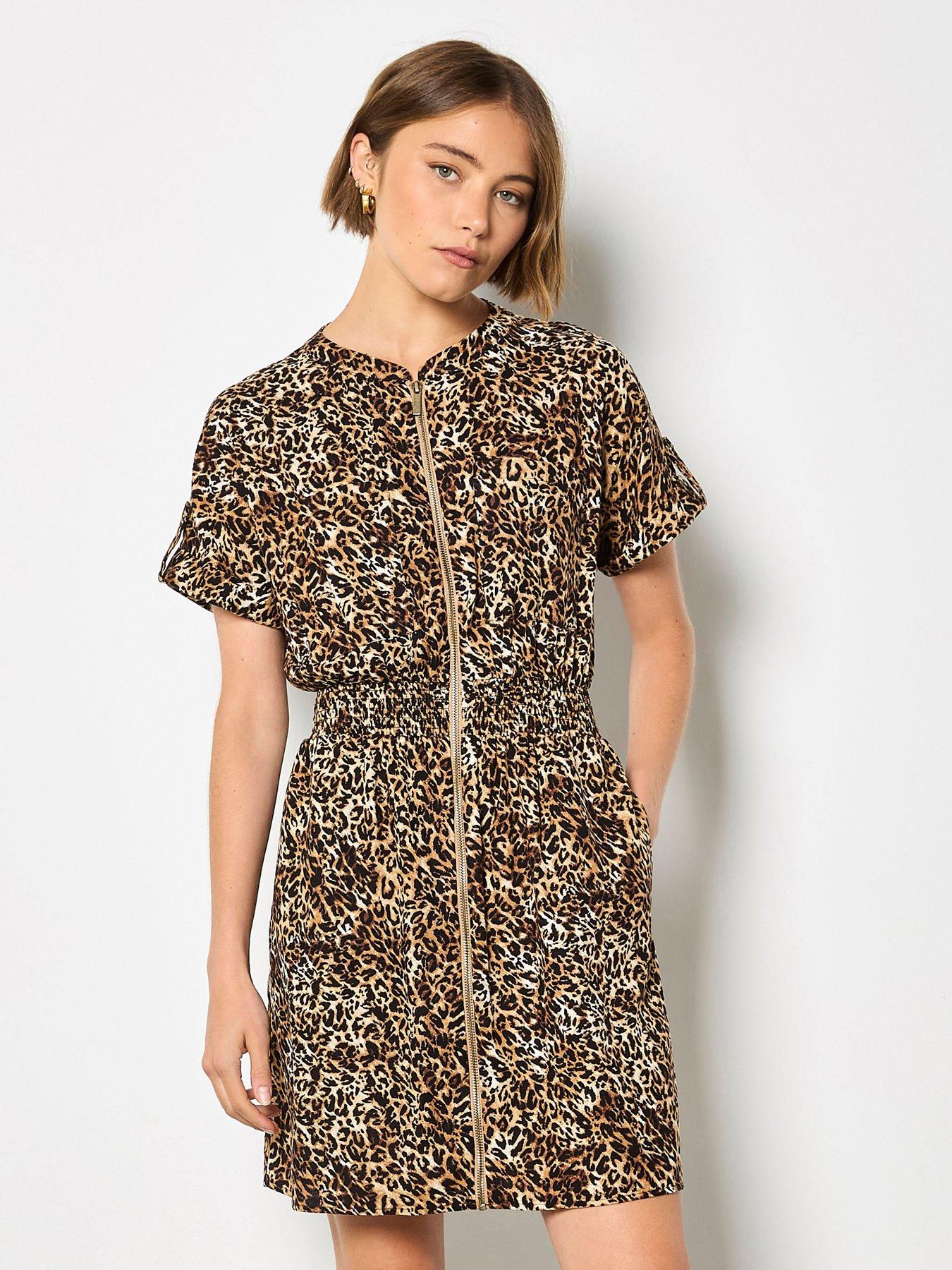 Image 4 of 4 of Apricot Apricot Zip Front Animal Utility Dress