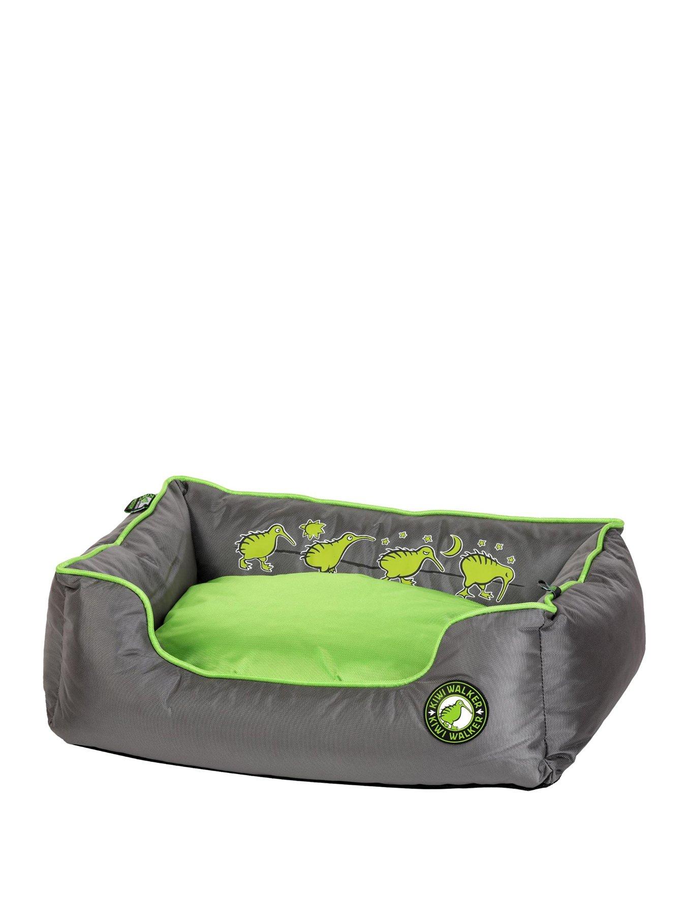 Image 1 of 5 of Kiwi Walker Green Running Border Bed - M
