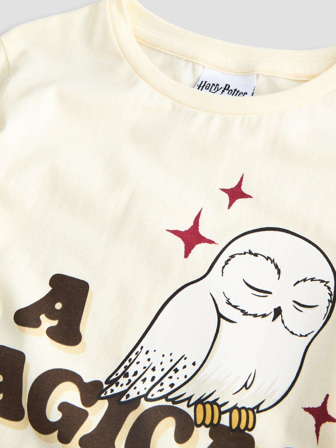 Image 4 of 6 of The Very Collection Harry Potter Hedwig Pyjama