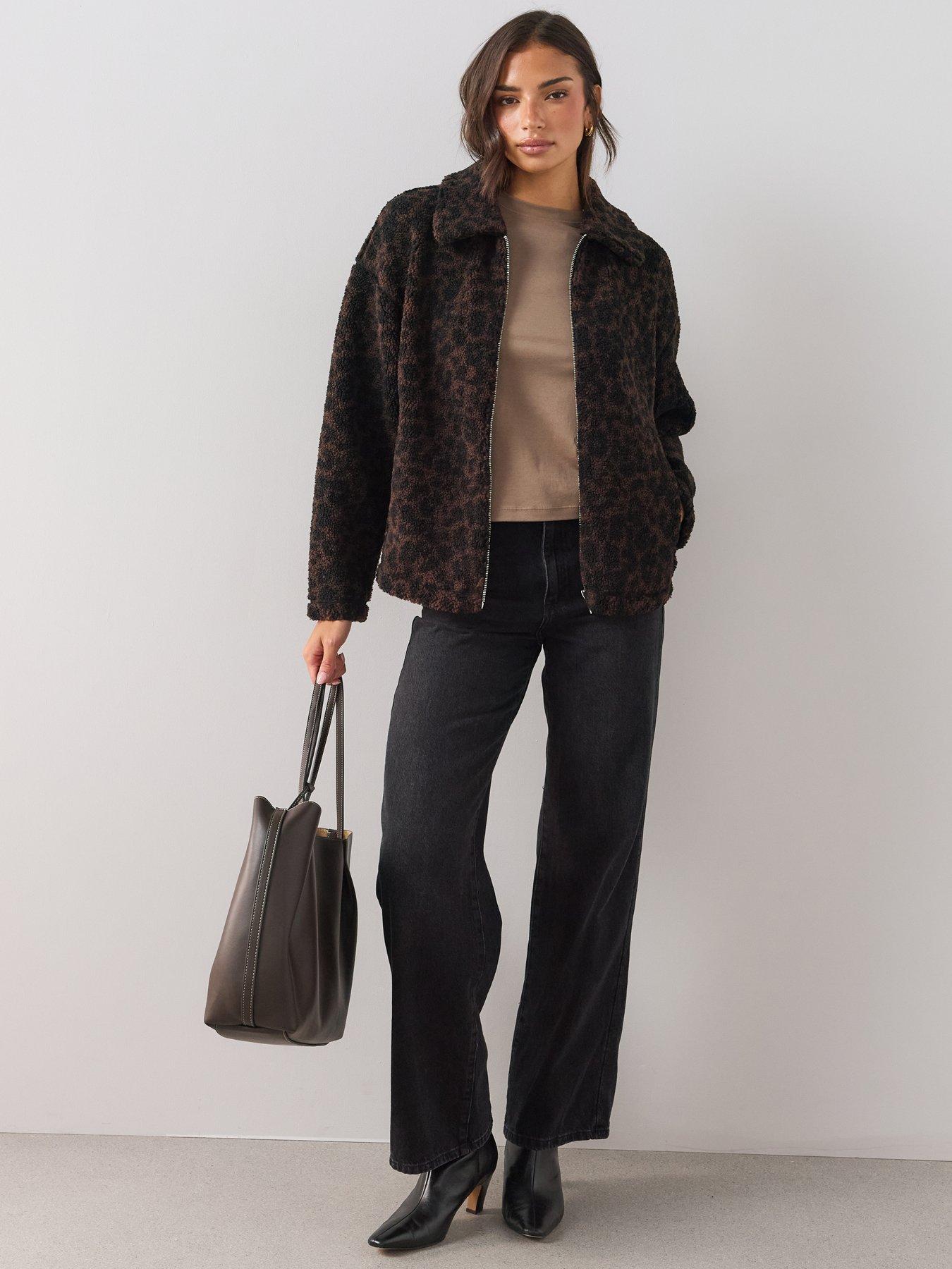 Image 3 of 6 of The Very Collection Womens Leopard Print Borg Zip-Through Jacket - Animal