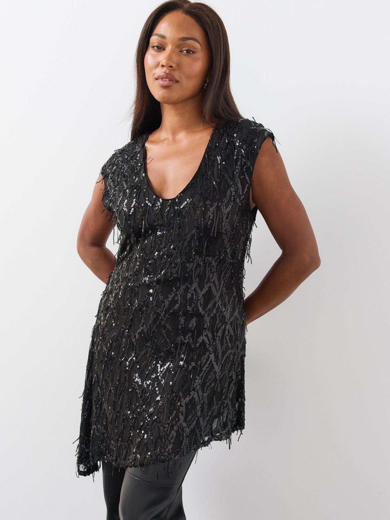 Image 6 of 6 of The Very Collection Womens Curve Sequin Asymmetric Hem Blouse - Black