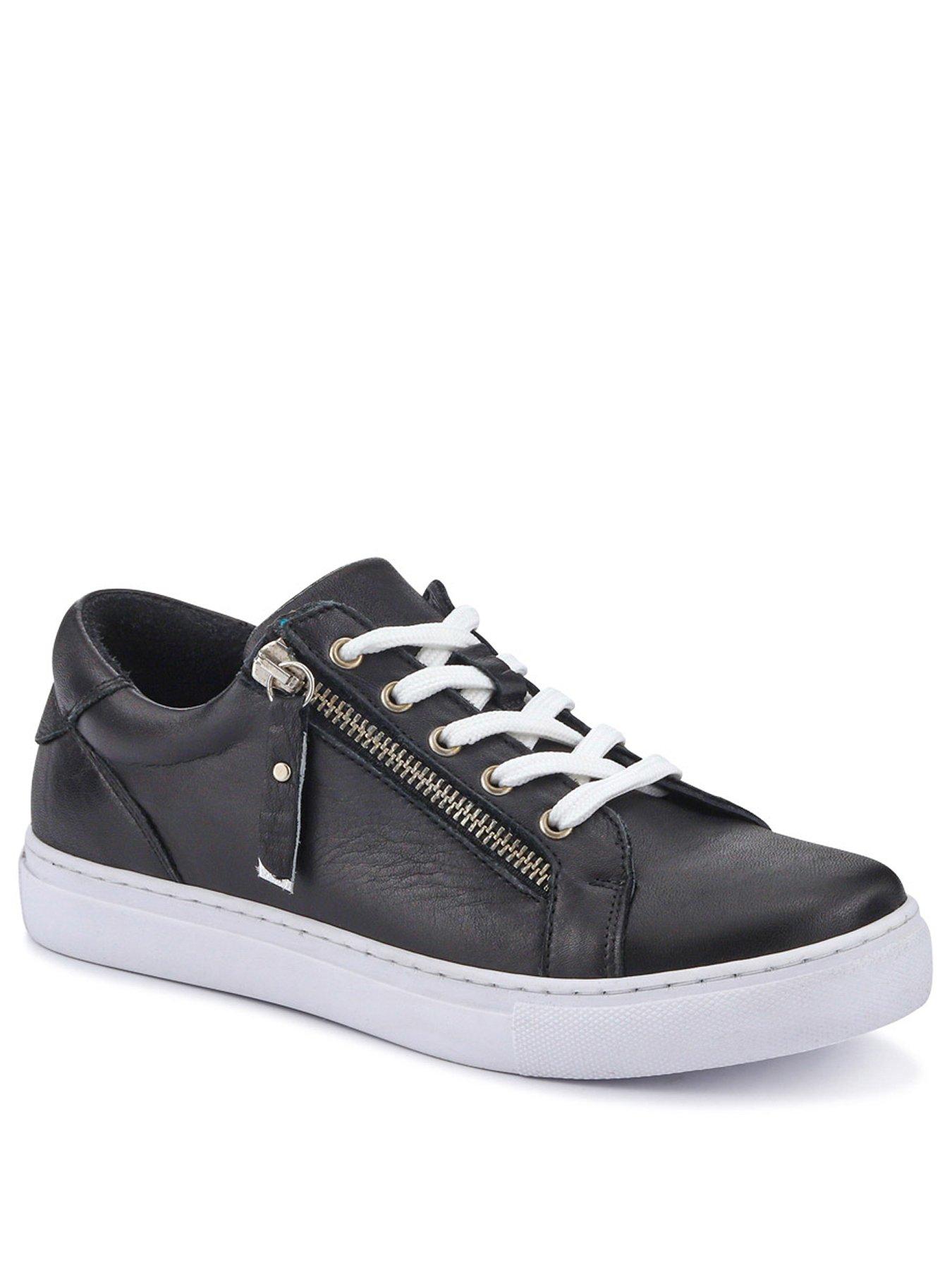 Image 2 of 5 of Jones Bootmaker Padova Trainer - Black