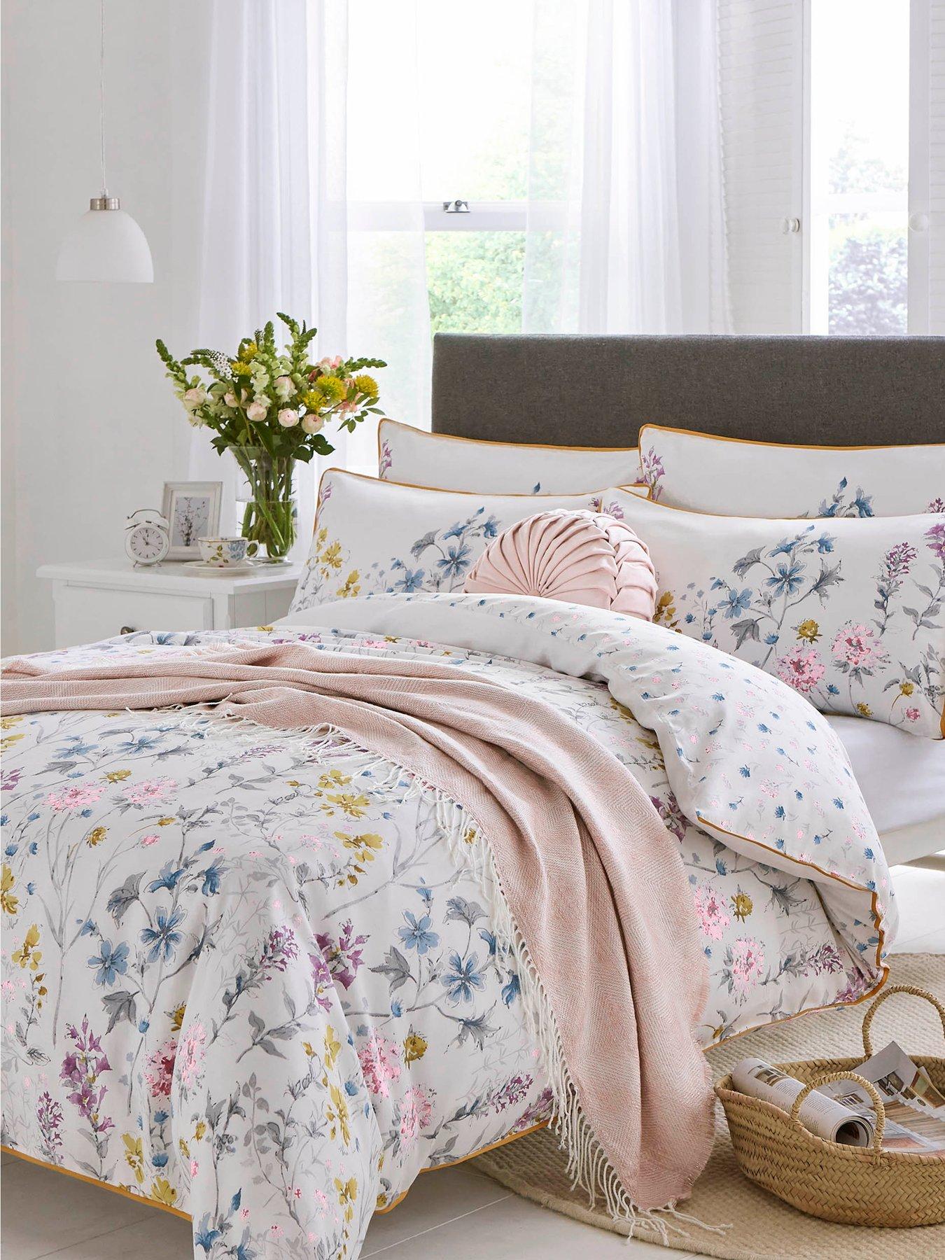 Laura Ashley Wild Meadow Quilt Set Multi