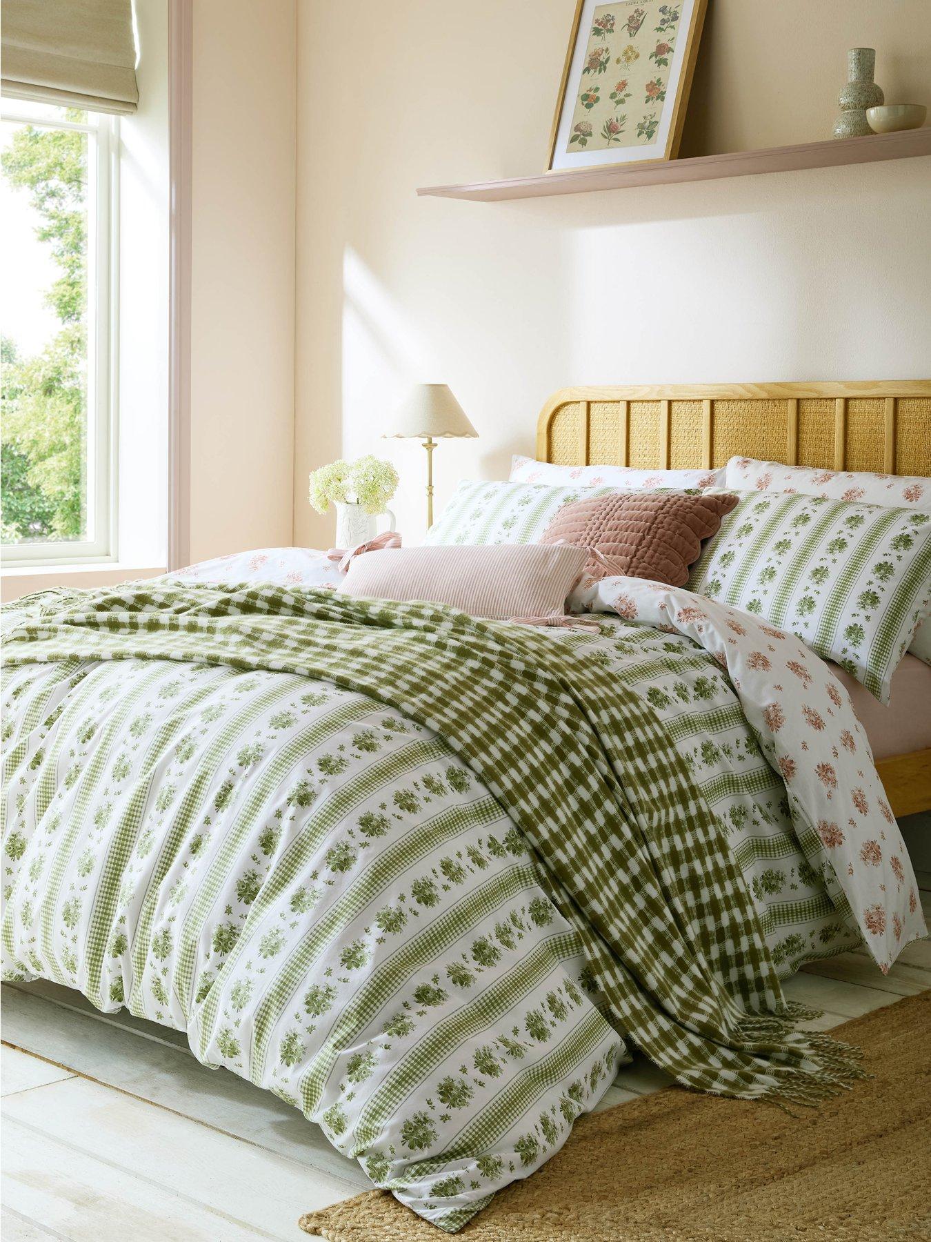 Laura Ashley Pensham Stripe Quilt Set Pink