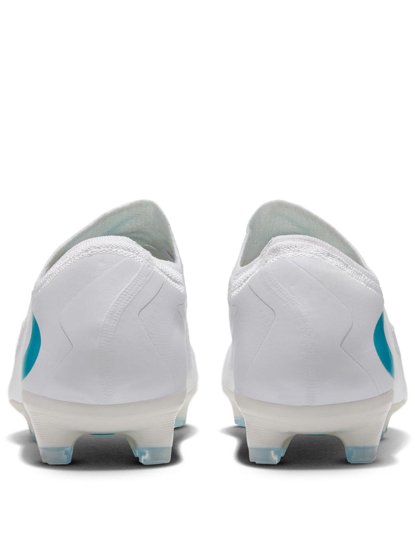 Image 3 of 7 of Nike Mens Phantom 6 Low Pro Firm Ground Football Boots - White