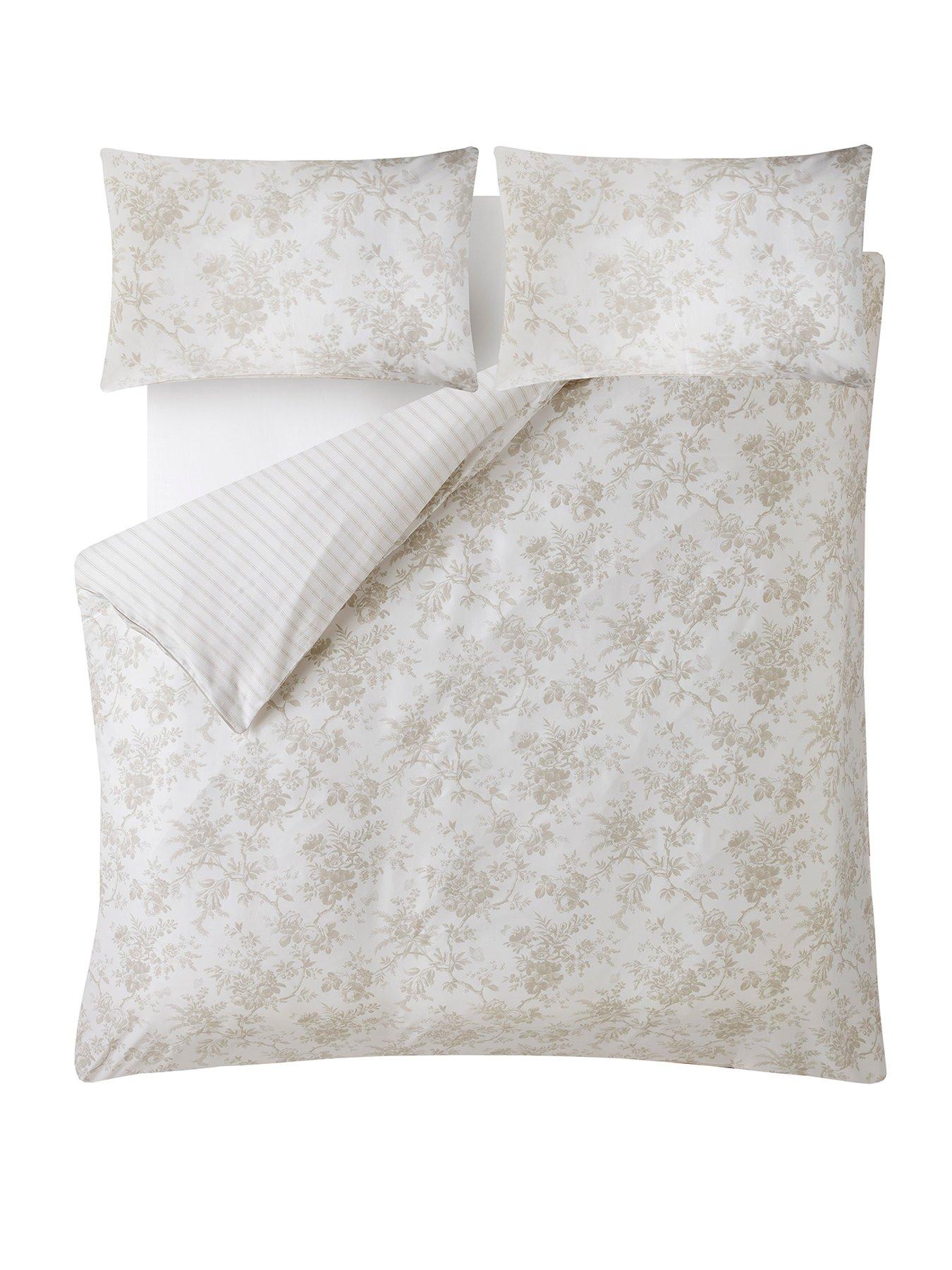 Image 2 of 6 of Laura Ashley Walled Garden 100% Cotton Quilt Set Dove Grey