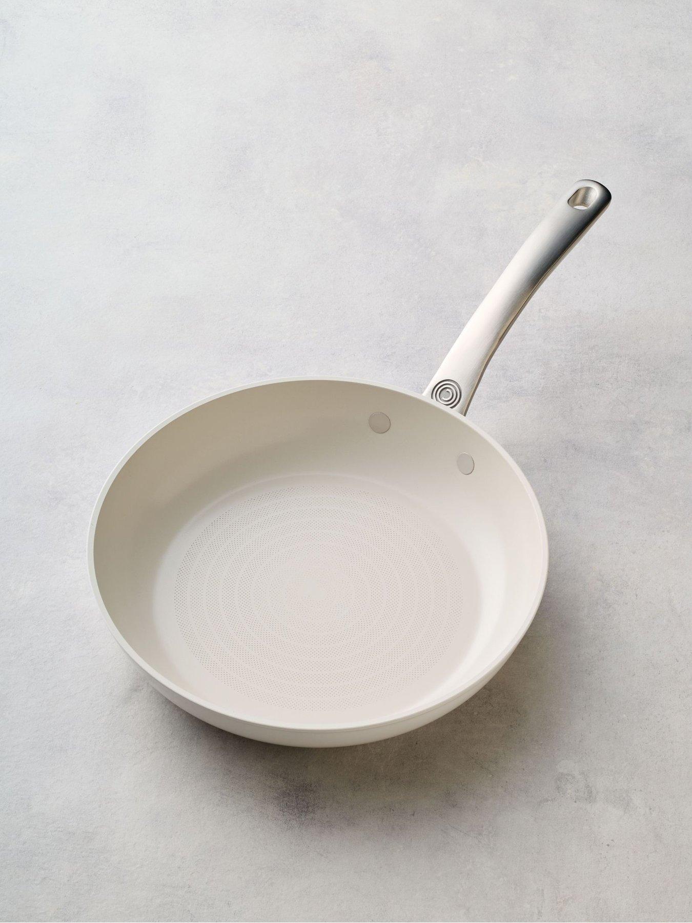 Circulon Circulon Halo With Laserdefense 25cm Induction Hob Ceramic Non Stick Frying Pan - Made Without Pfas, Non Toxic, Dishwasher  &  Oven Safe