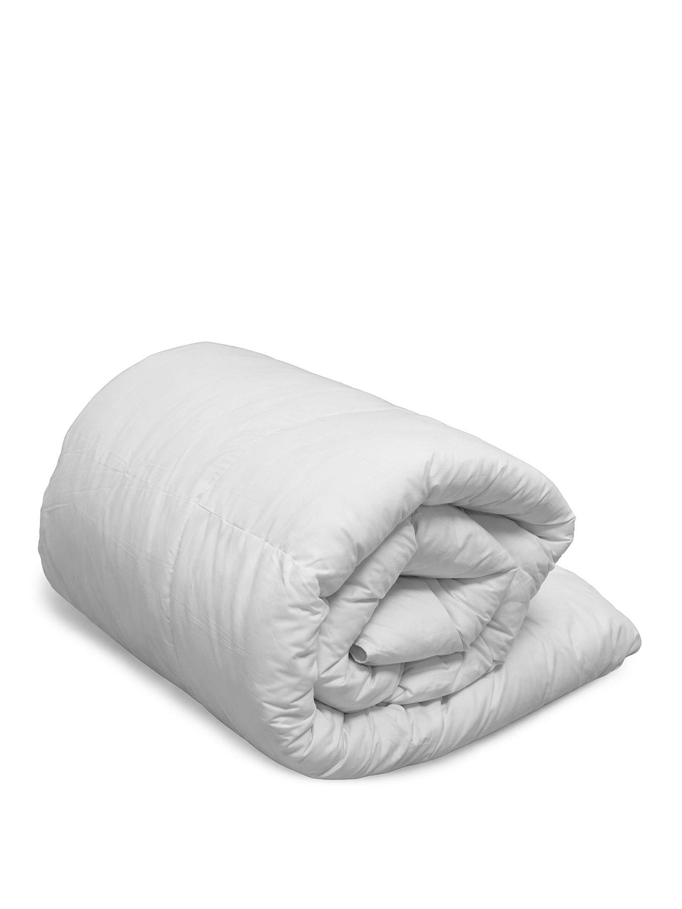 Image 2 of 4 of Bianca Goose Feather &amp; Down Duvet - 4.5 Tog