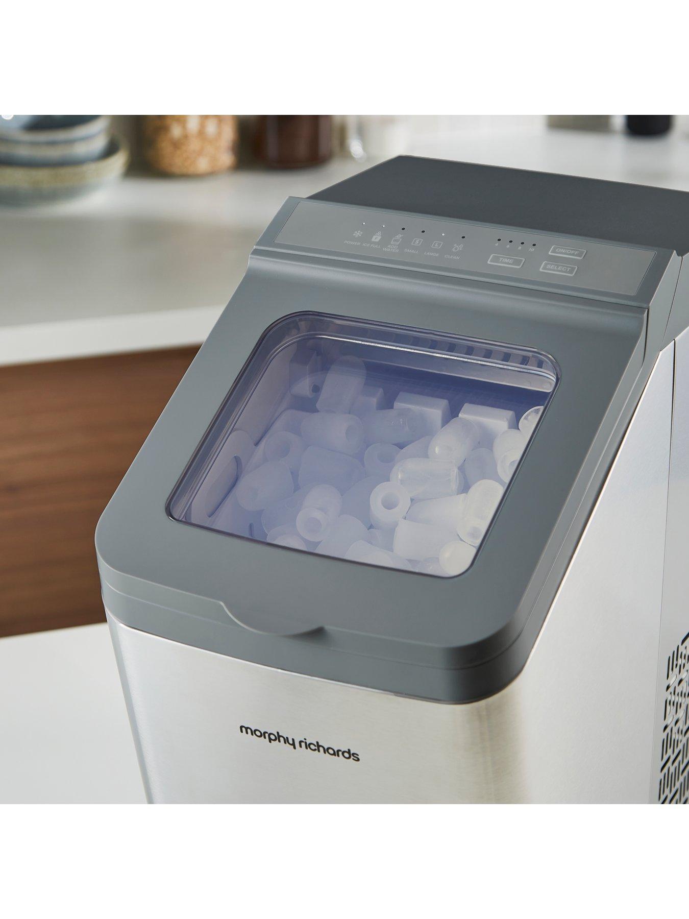 Image 5 of 8 of Morphy Richards FrostPro 15kg Bullet Ice Maker