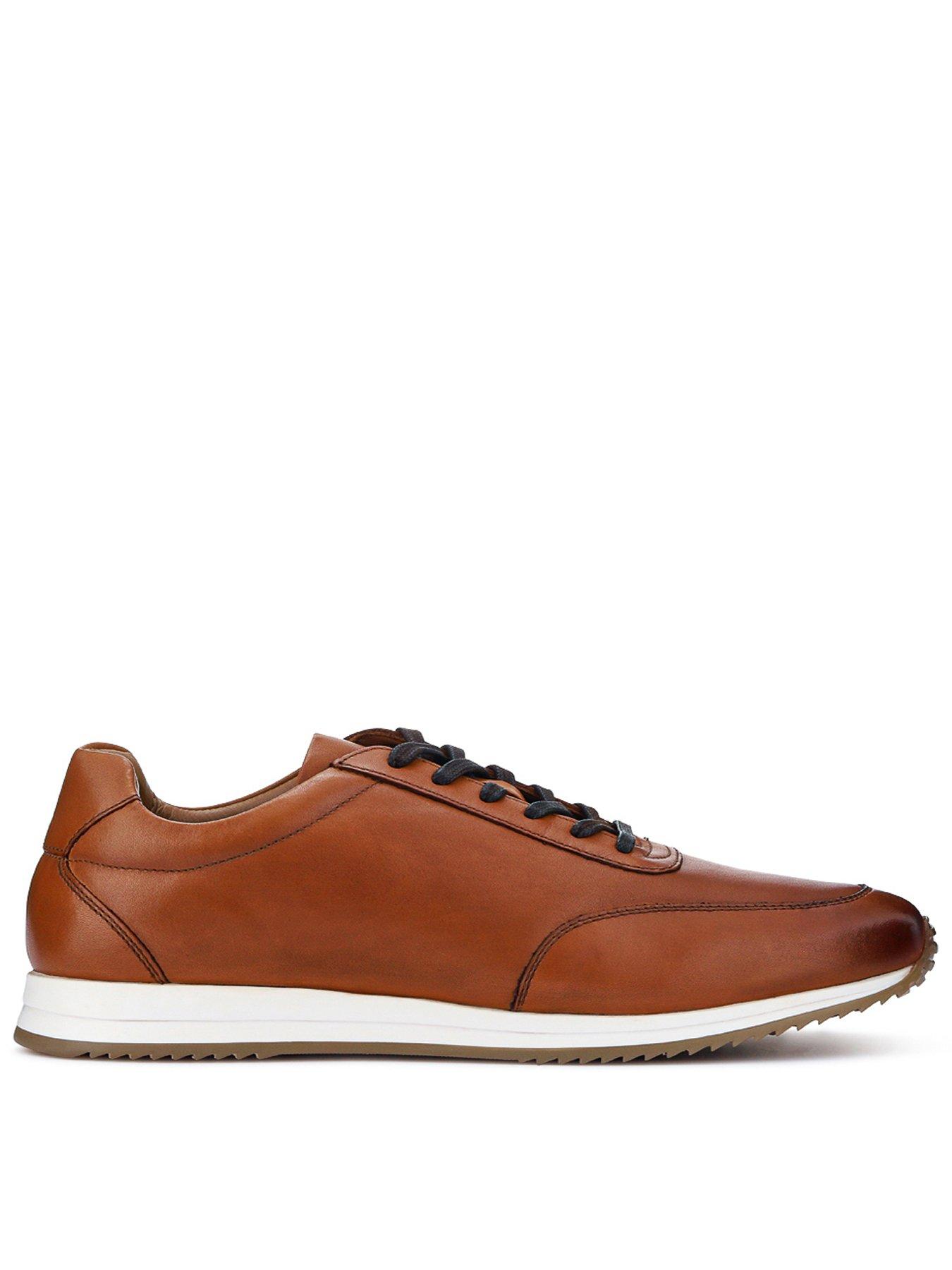 Jones Bootmaker Southend2 Runner Trainer - Tan