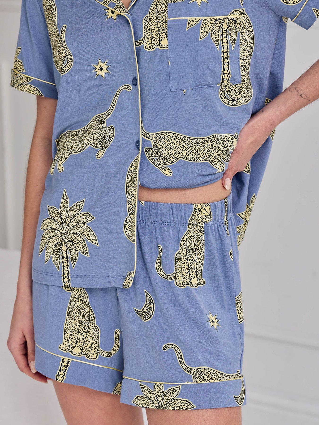 Image 4 of 6 of CHELSEA PEERS Modal Midnight Leopard Print Short Pyjama Set - Blue