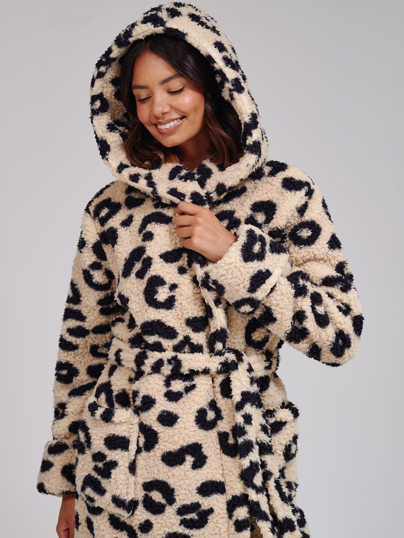 Image 4 of 5 of Loungeable Chunky Sherpa Leopard Print Hooded Midi Robe - Multi