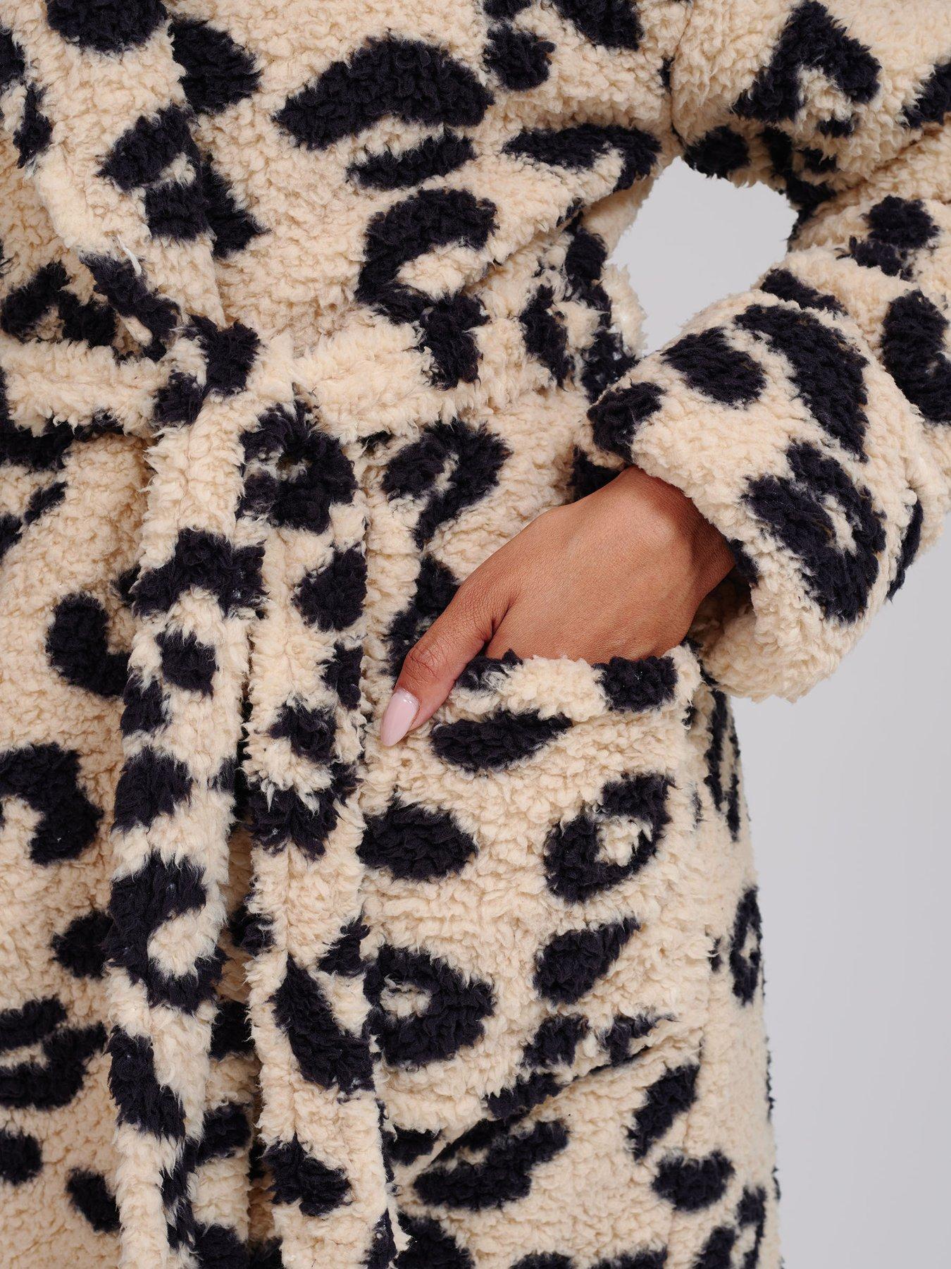 Image 5 of 5 of Loungeable Chunky Sherpa Leopard Print Hooded Midi Robe - Multi