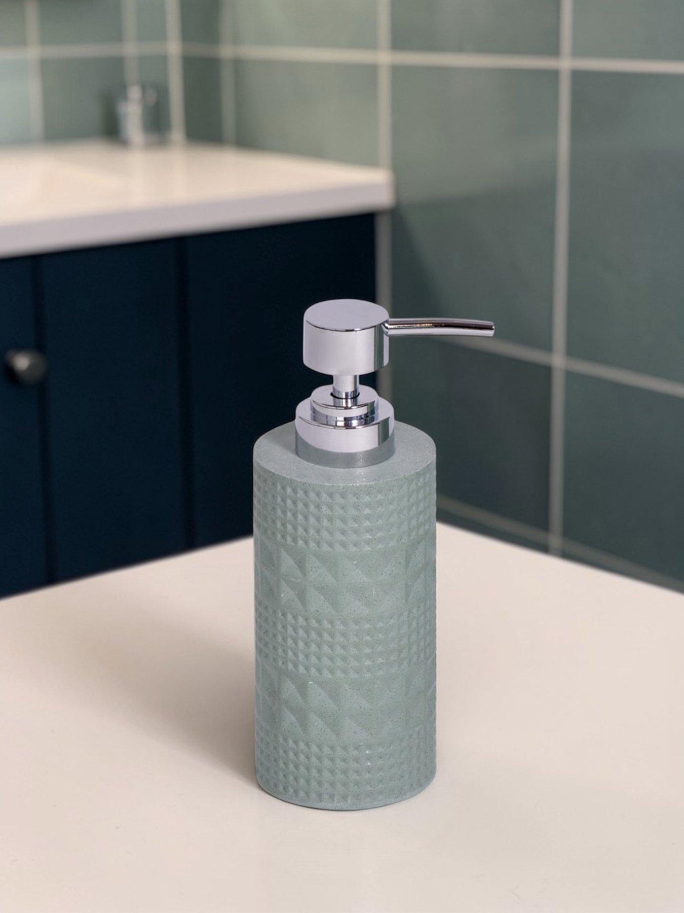 Image 4 of 6 of Showerdrape Maison Sage Set Of 4 - Sd, Tbh, Lsd, Bh