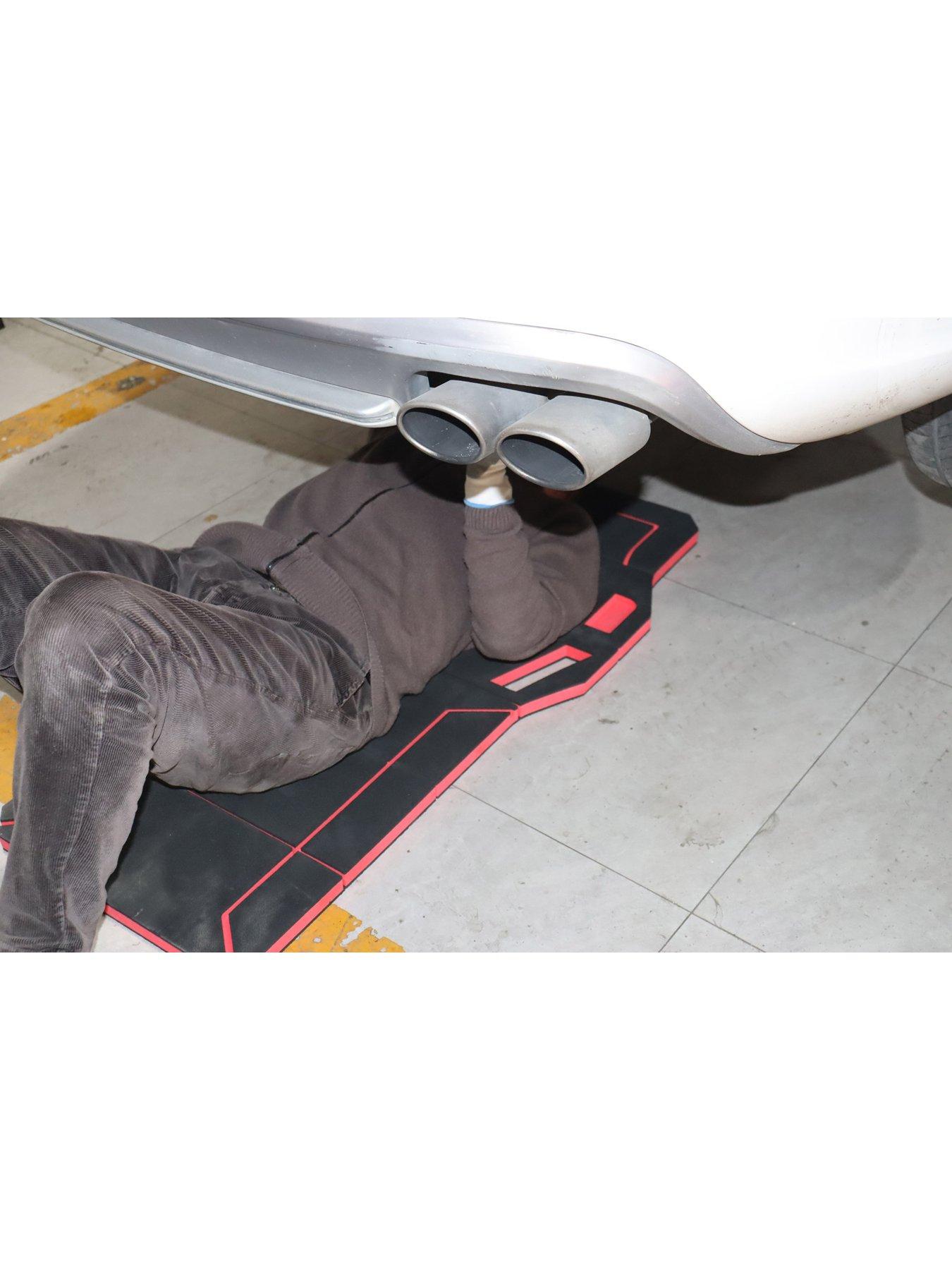 Image 4 of 5 of Hilka Mechanics Large EVA Folding Mat 1,200 x 570mm