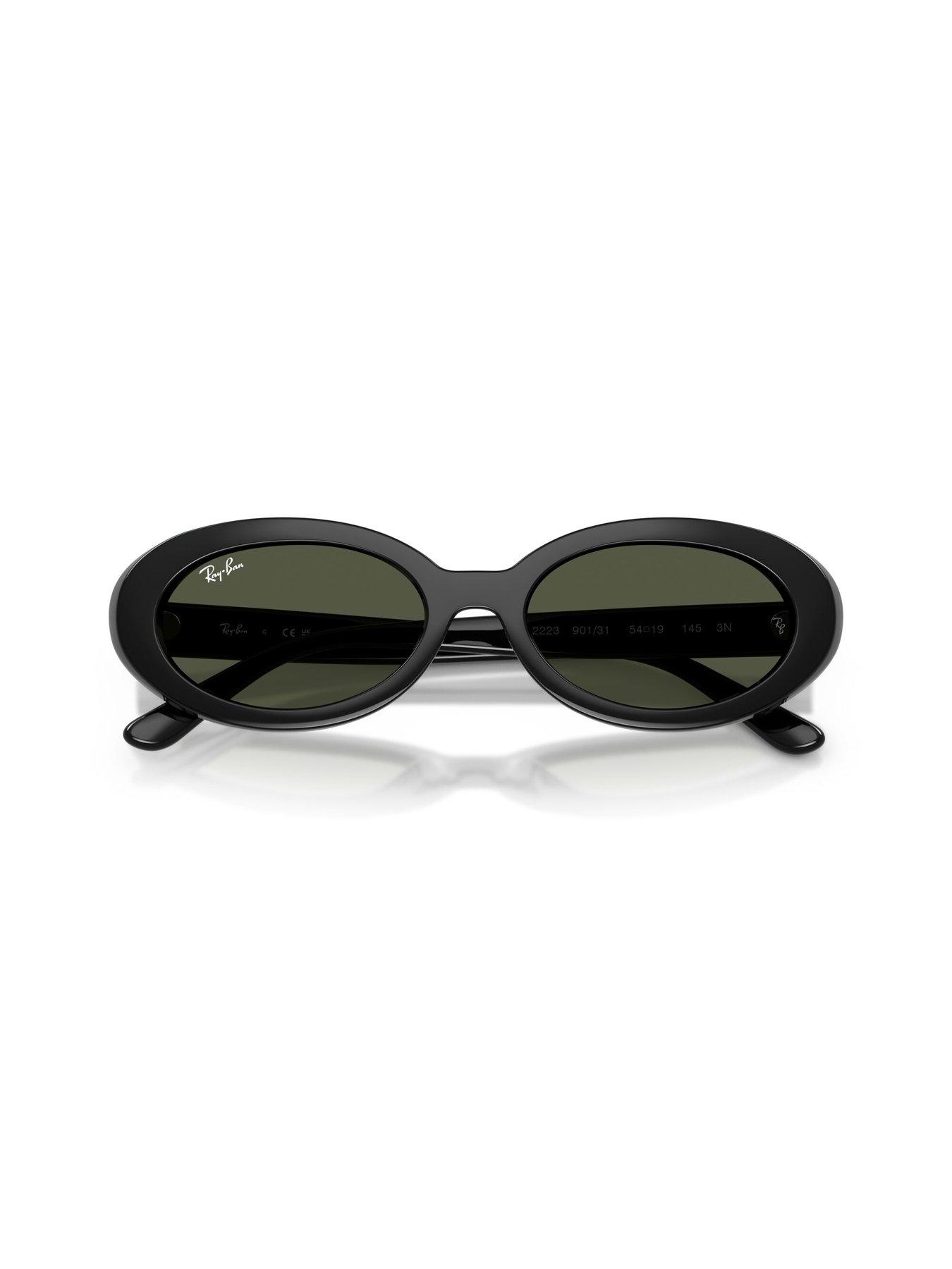 Image 4 of 5 of COACH Round All Black Sunglasses - 0hc8453u