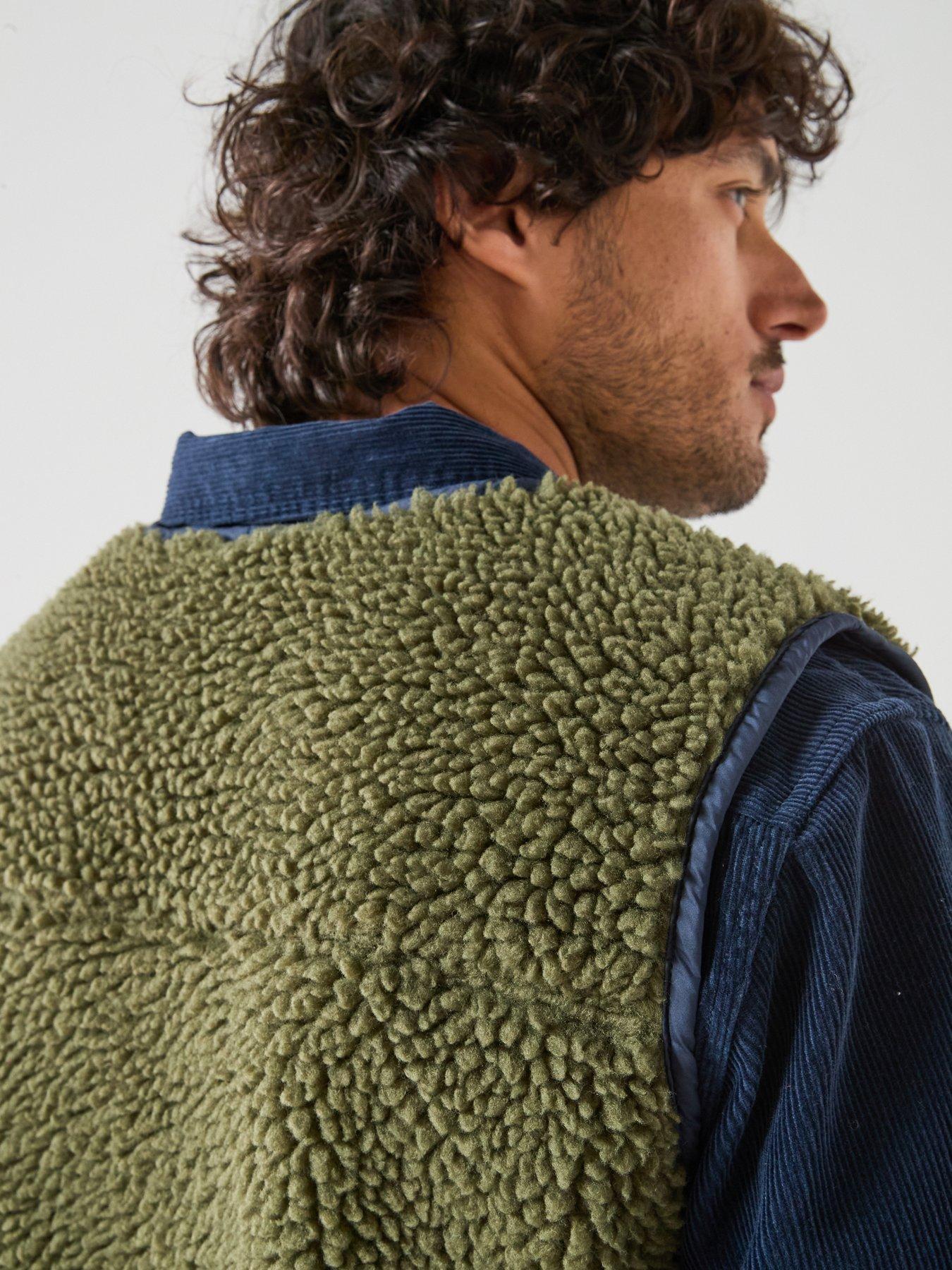 Image 6 of 6 of Levi's Levi's Seacliff Sherpa Gilet - Brown