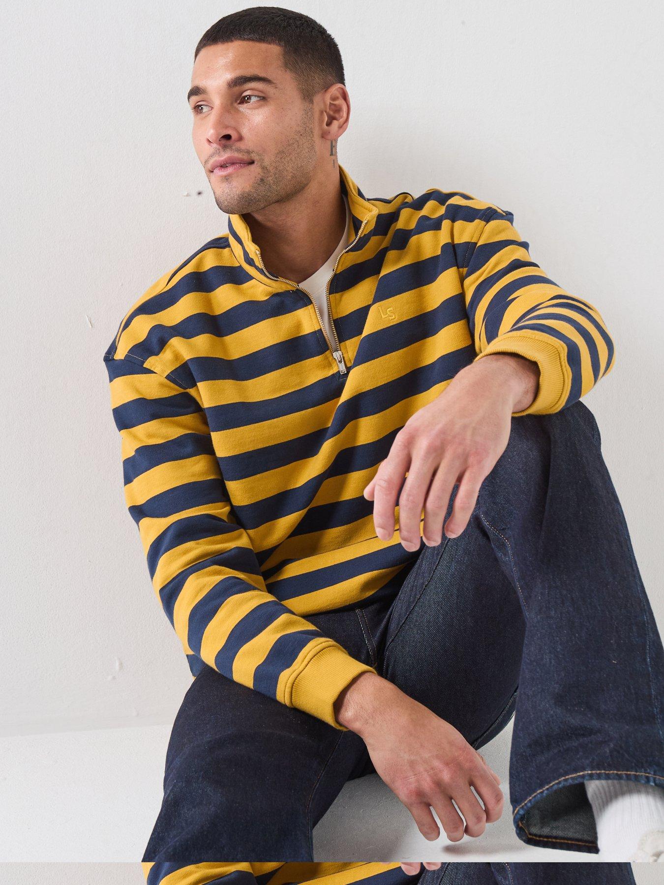 Image 4 of 6 of Levi's Men's Cameron Quarter Zip Sweatshirt - Multi