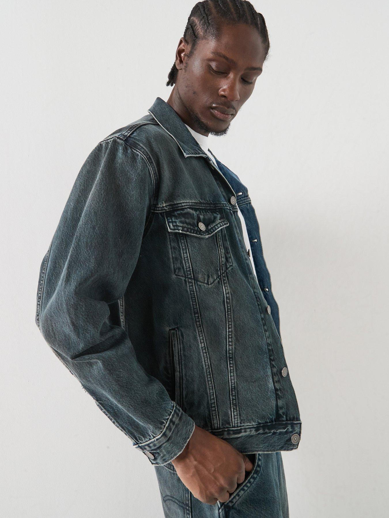Image 4 of 6 of Levi's Men's Relaxed Fit Denim Jacket - Dark Blue