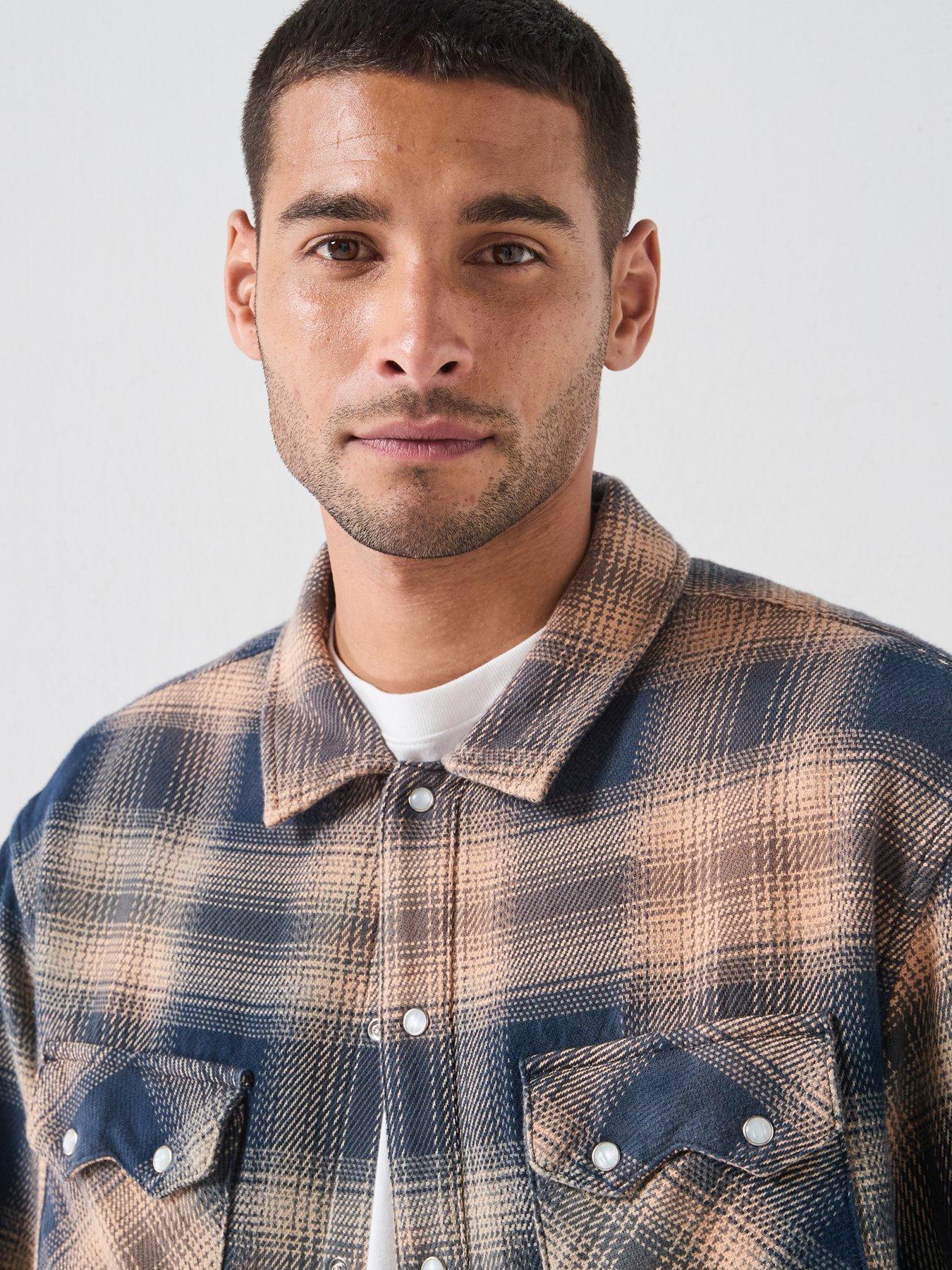 Image 5 of 6 of Levi's Men's Boxy Western Flannel Overshirt - Multi