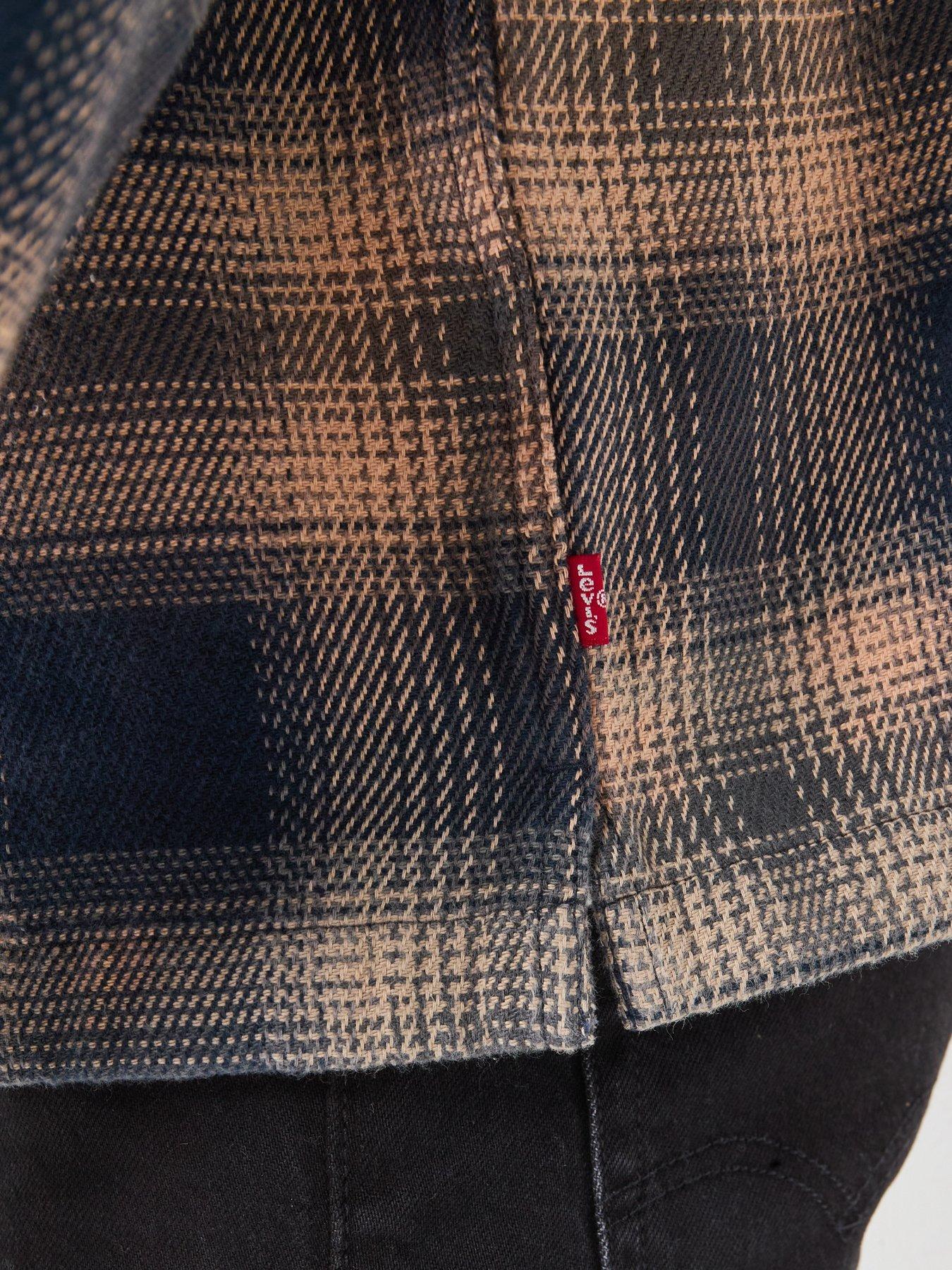Image 6 of 6 of Levi's Men's Boxy Western Flannel Overshirt - Multi