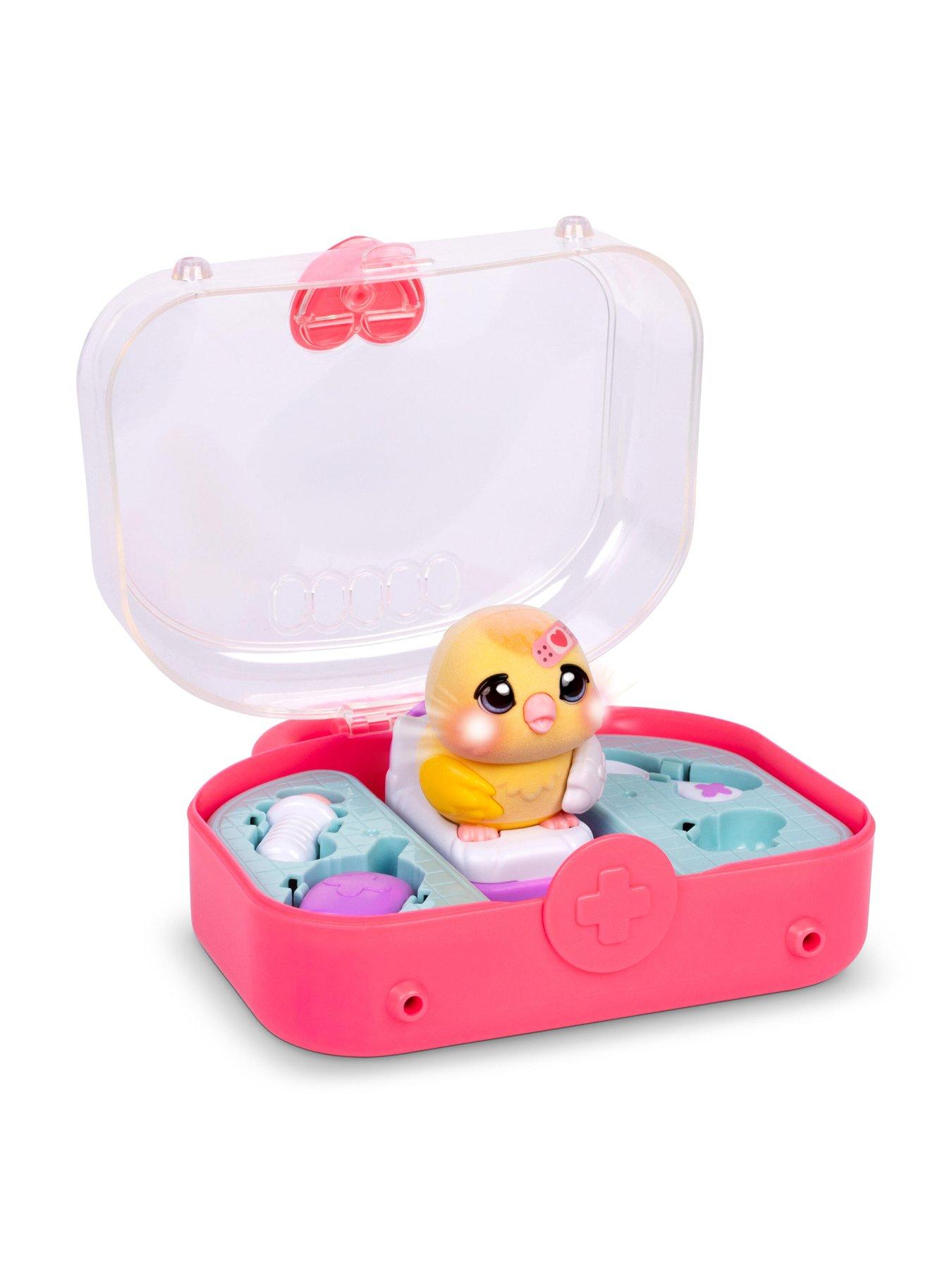 Image 3 of 8 of Little Live Pets Ouchies Vet Kit Chirpy The Chick