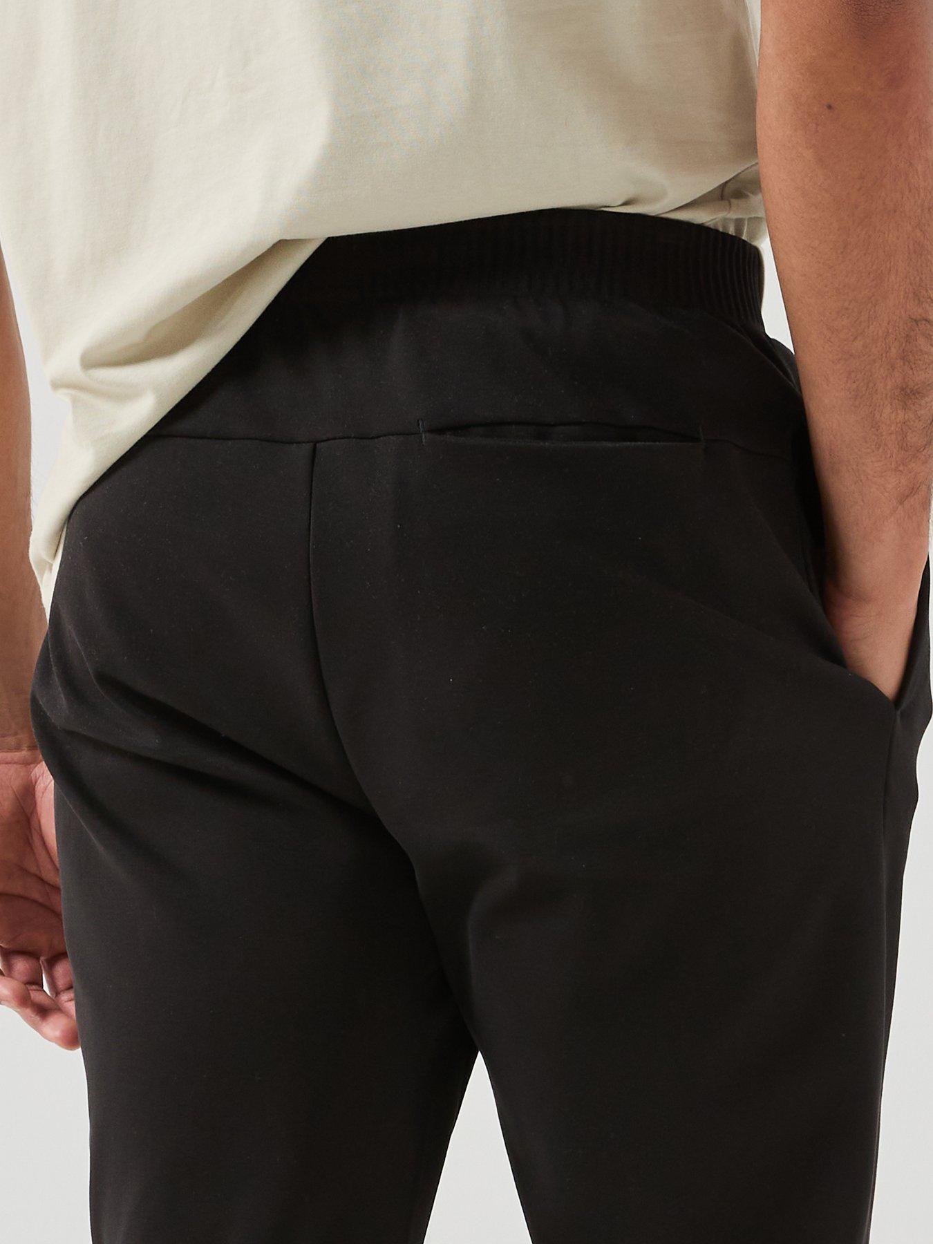 Image 4 of 4 of BOSS Tapered Pleated Joggers - Black