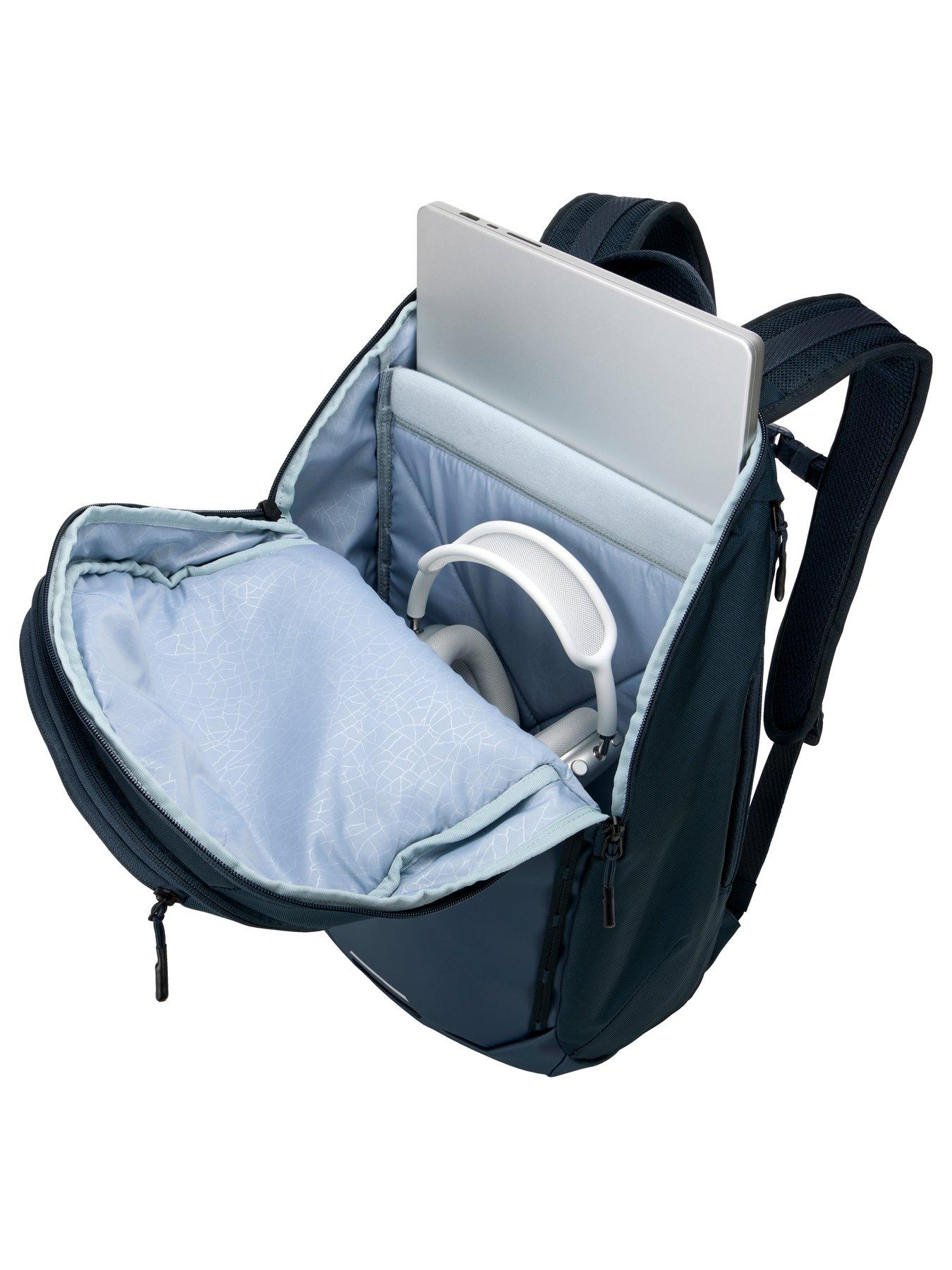 Image 3 of 6 of THULE Chasm Backpack 26L - Darkest Blue