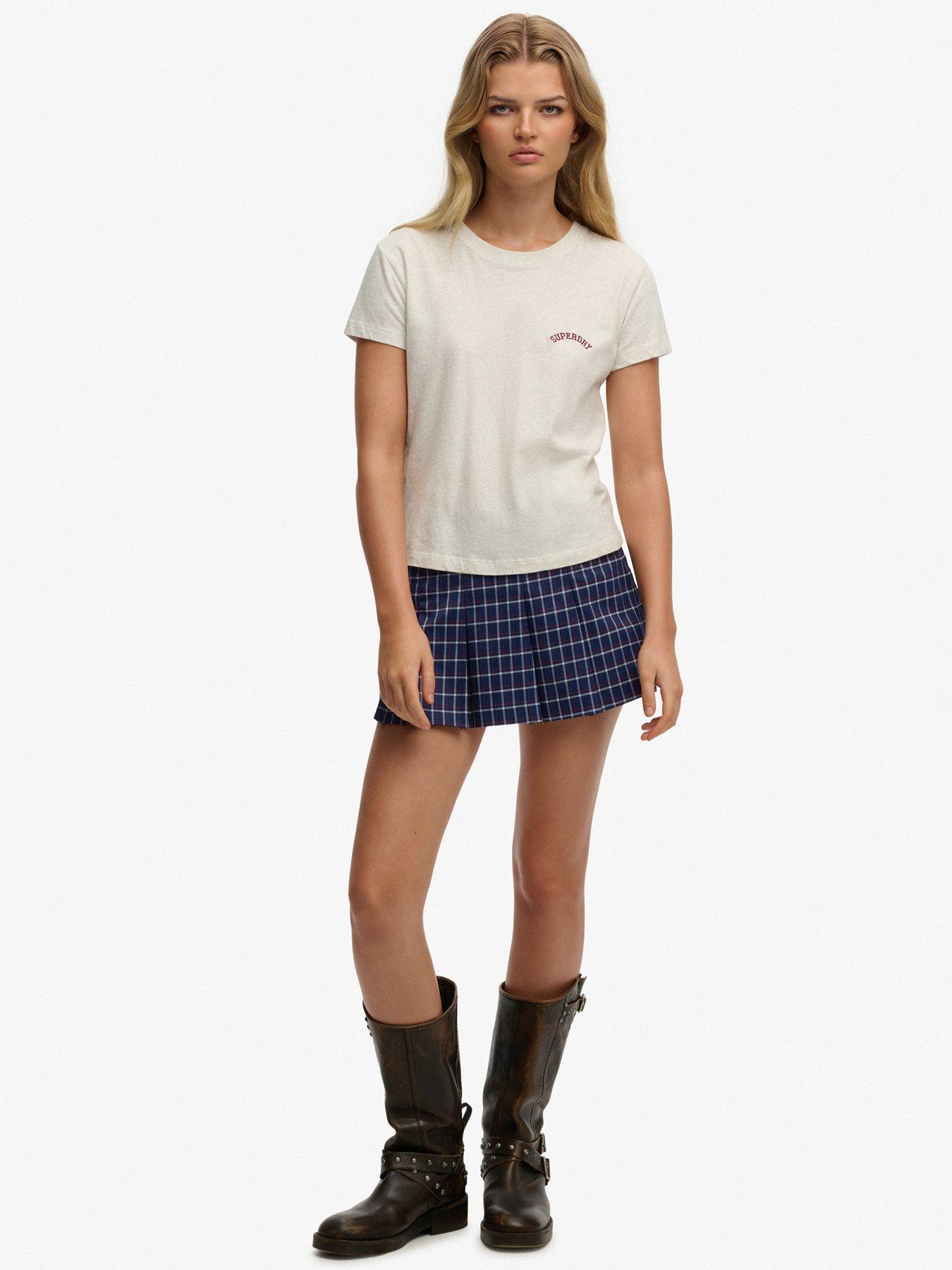 Image 3 of 7 of Superdry Mini Pleated Skort - Navy