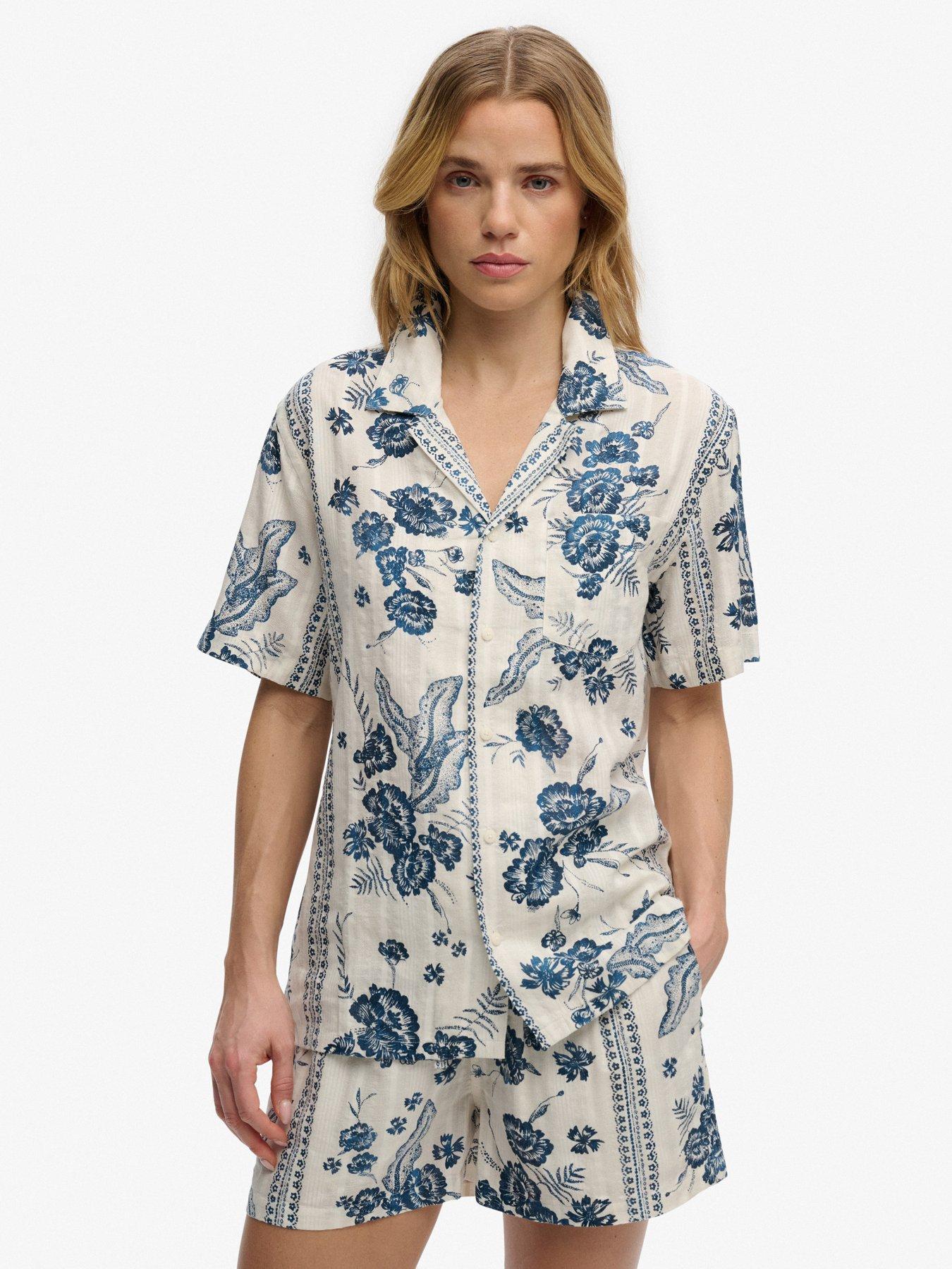 Image 1 of 5 of Superdry Beach Printed Short Sleeve Shirt - Cream