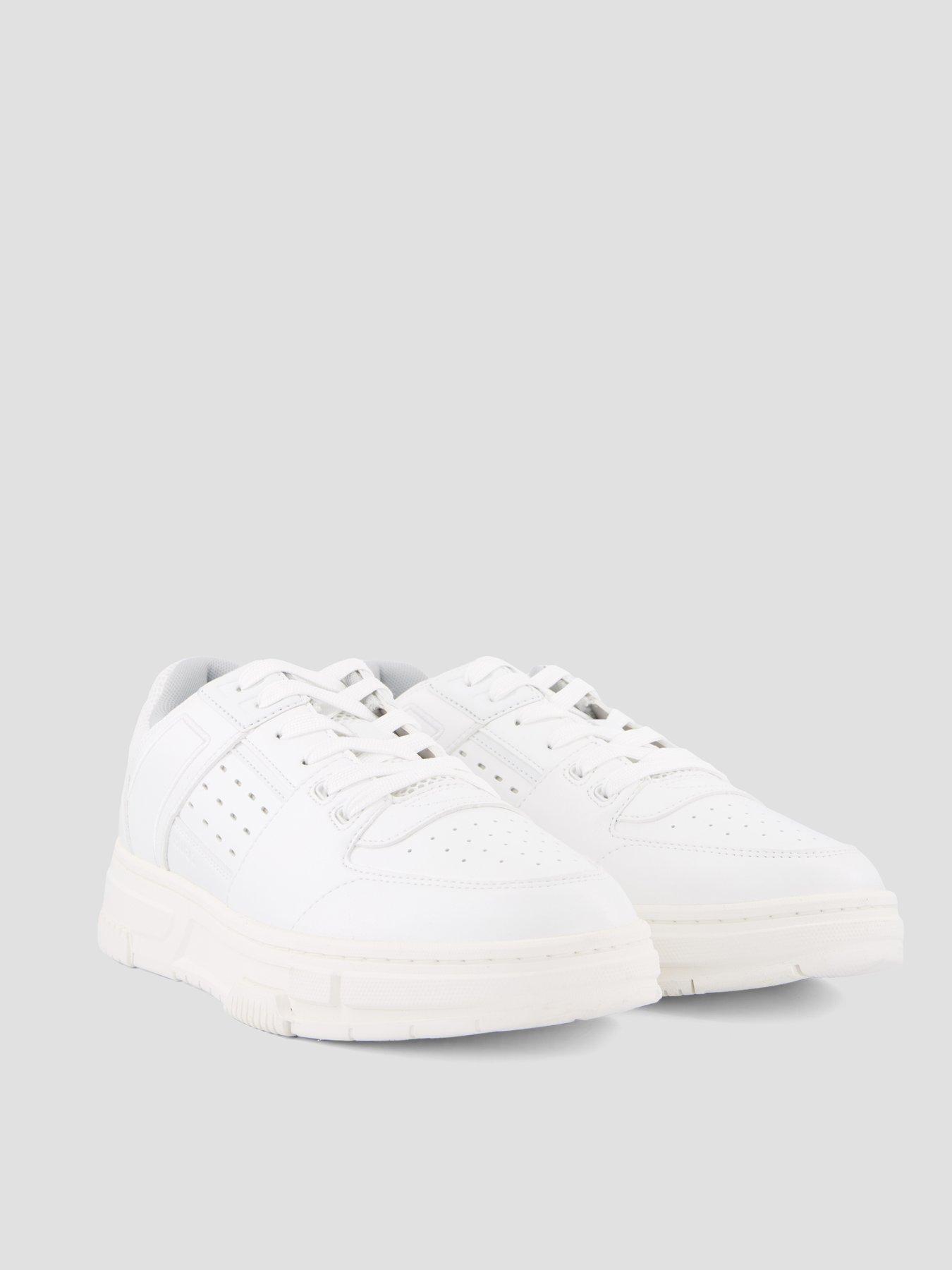Image 6 of 7 of HUGO Yarrow Tennis PU Trainers - White