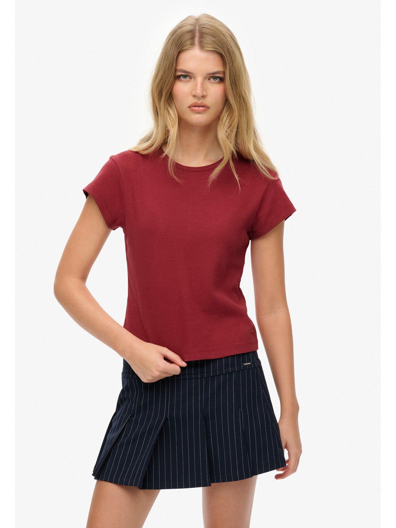 Image 1 of 6 of Superdry Athletic Essential Tee - Red