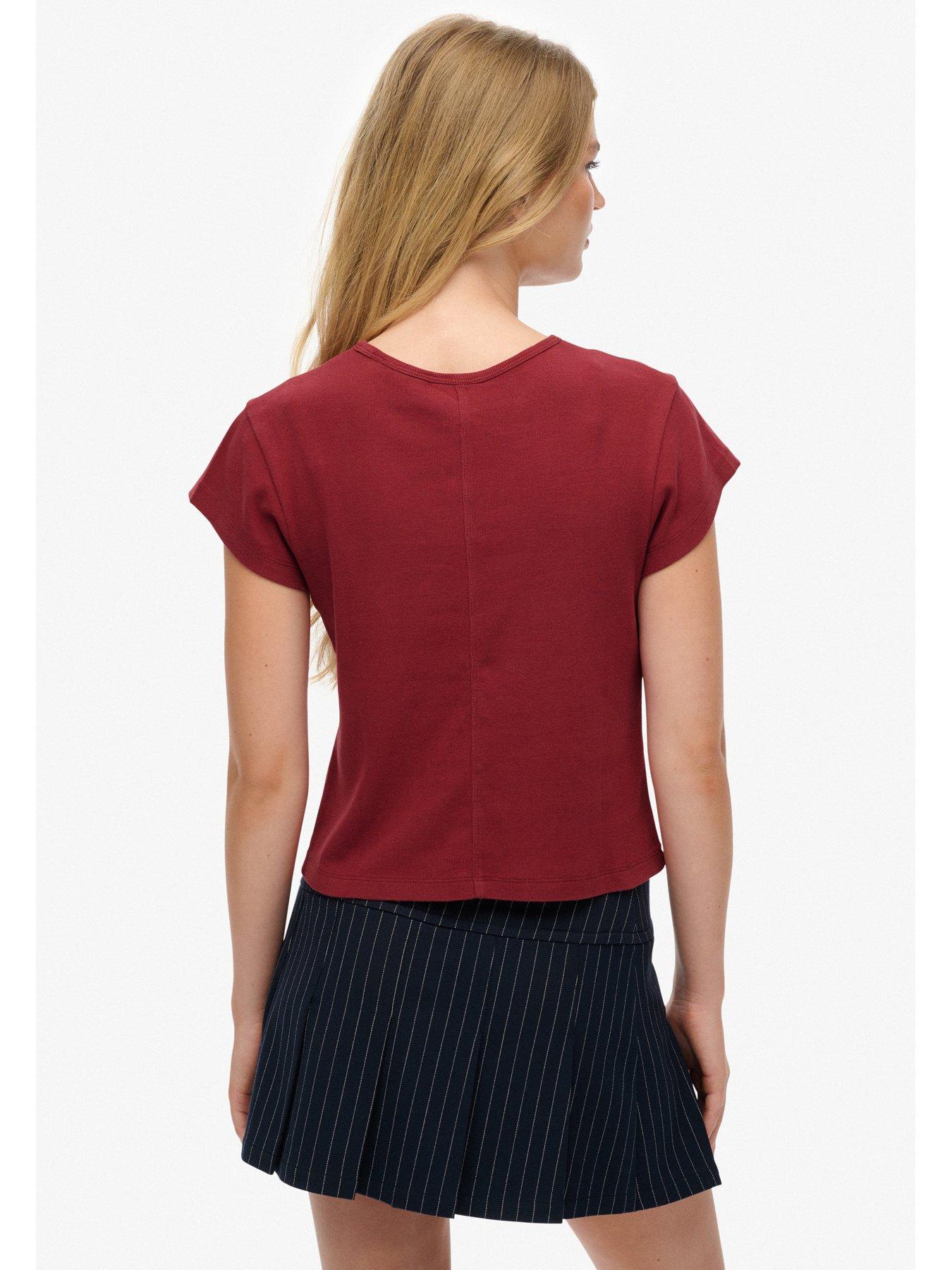Image 2 of 6 of Superdry Athletic Essential Tee - Red