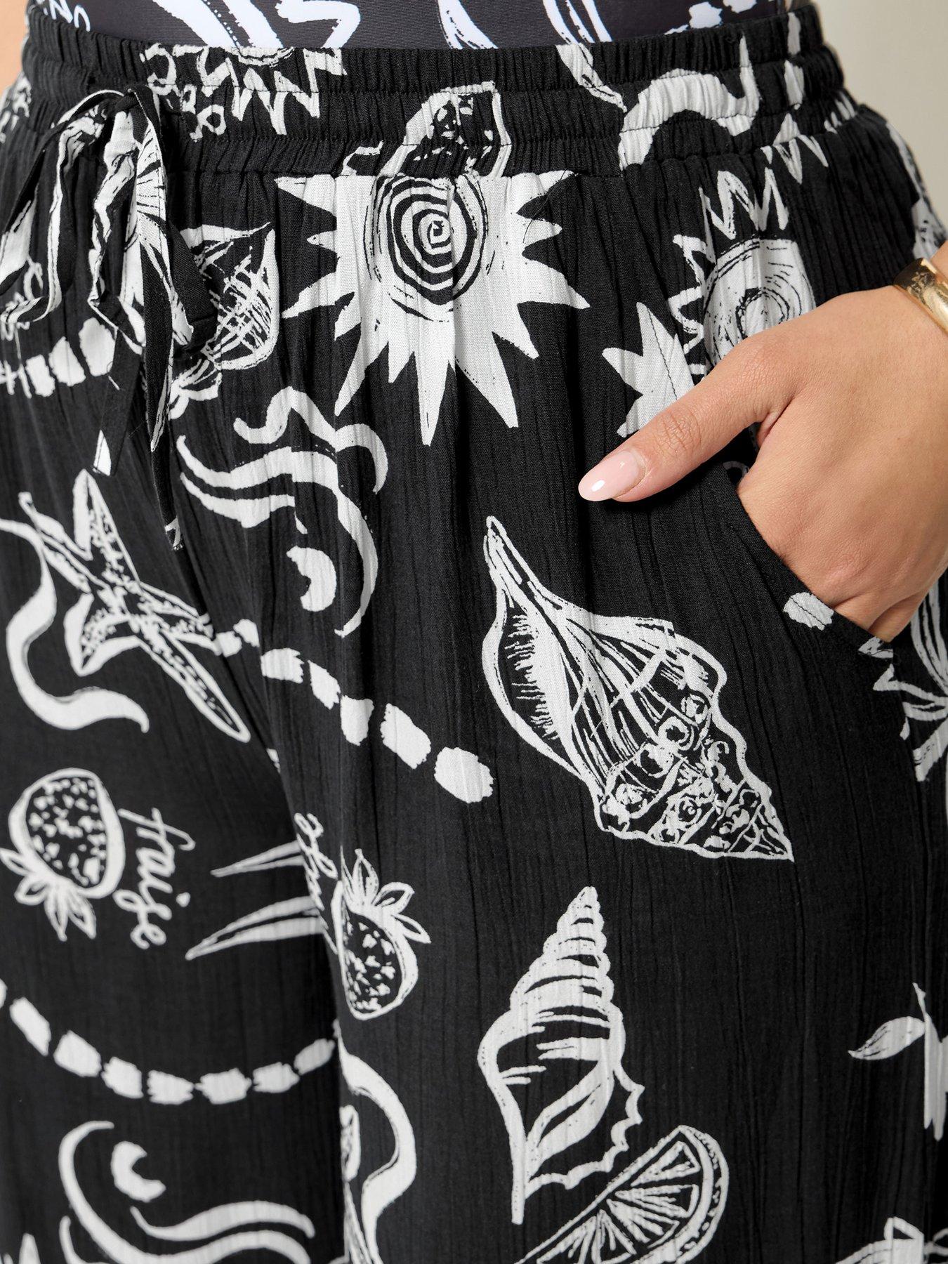 Image 4 of 4 of Yours Curve Shell Print Wide Leg Crinkle Trousers