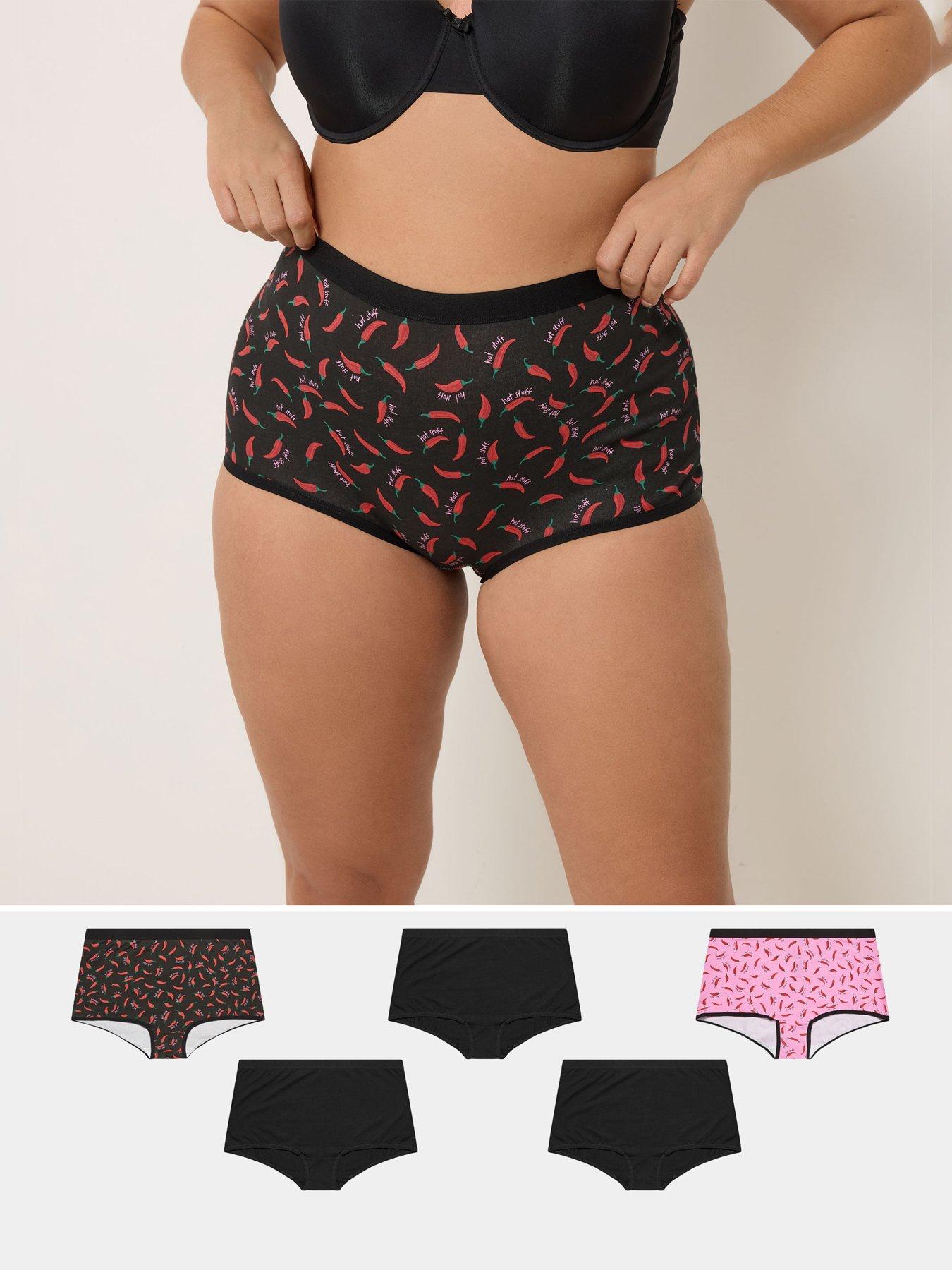Image 1 of 5 of Yours Curve 5 Pack 'Hot Stuff' Chillies Shorts - Black