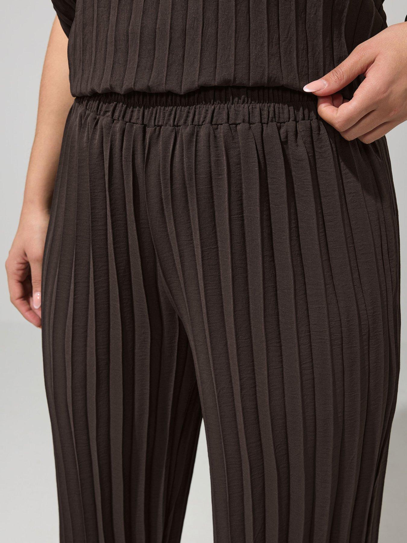Image 4 of 4 of Yours Curve Pleat Detail Trousers
