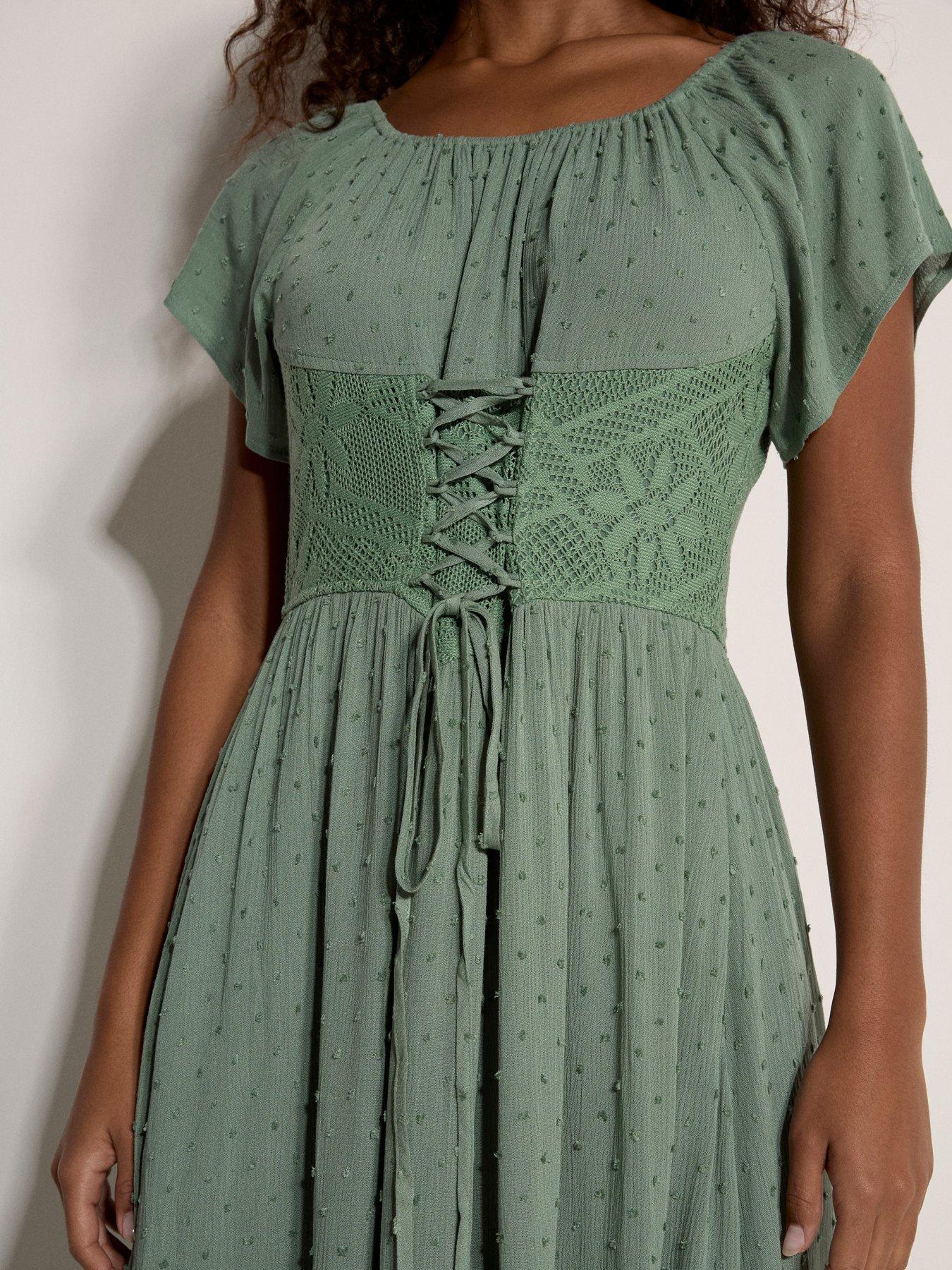 designer emerald green short sleave dress formal for wedding Dark Green Off Shoulder Three Quarter Rosette Sleeve Cocktail Dress main image 1
