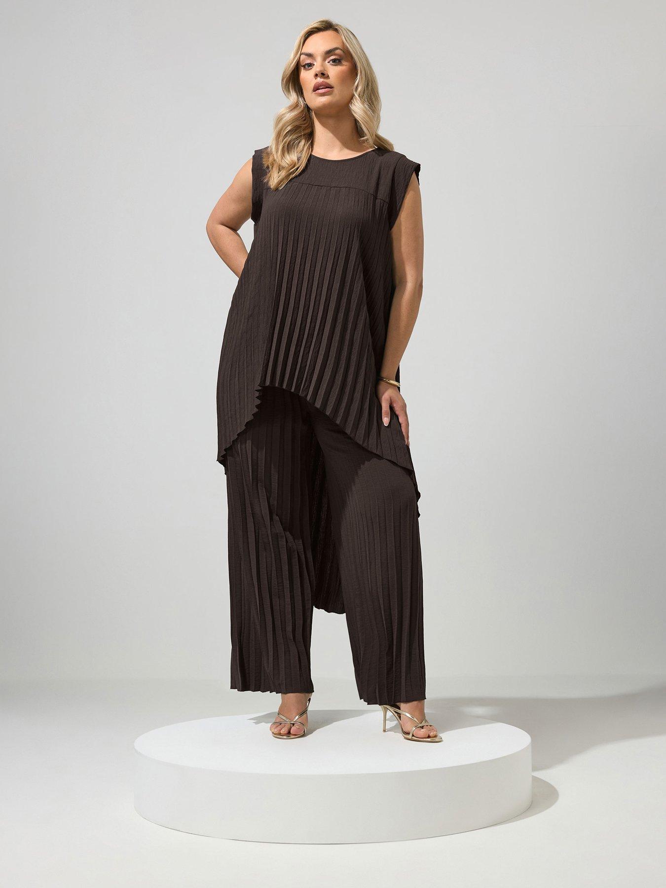 Image 1 of 4 of Yours Curve Pleat Detail Top &amp; Trousers Set