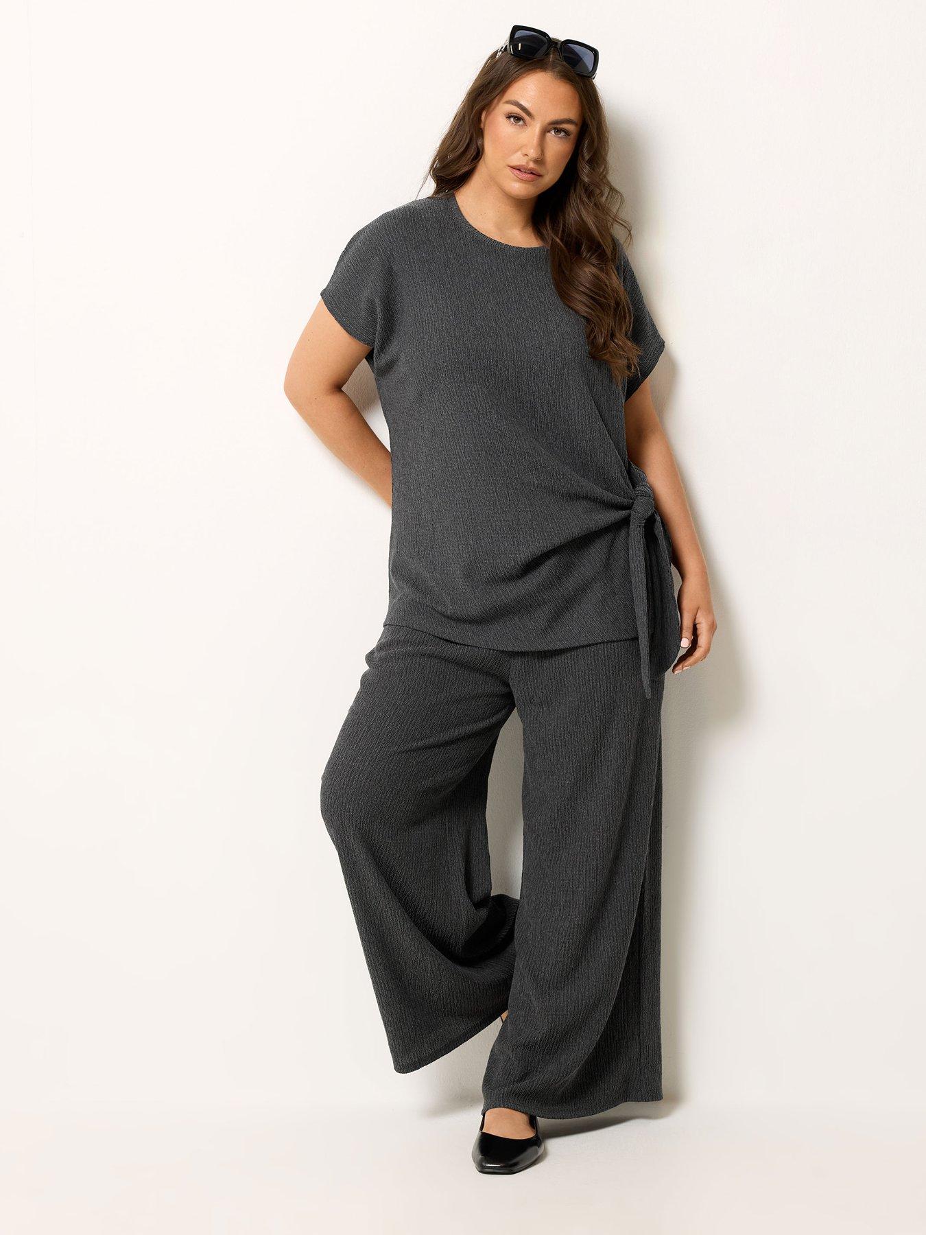 Image 3 of 4 of Yours Curve Knot Detail T-Shirt Co-Ord - Grey