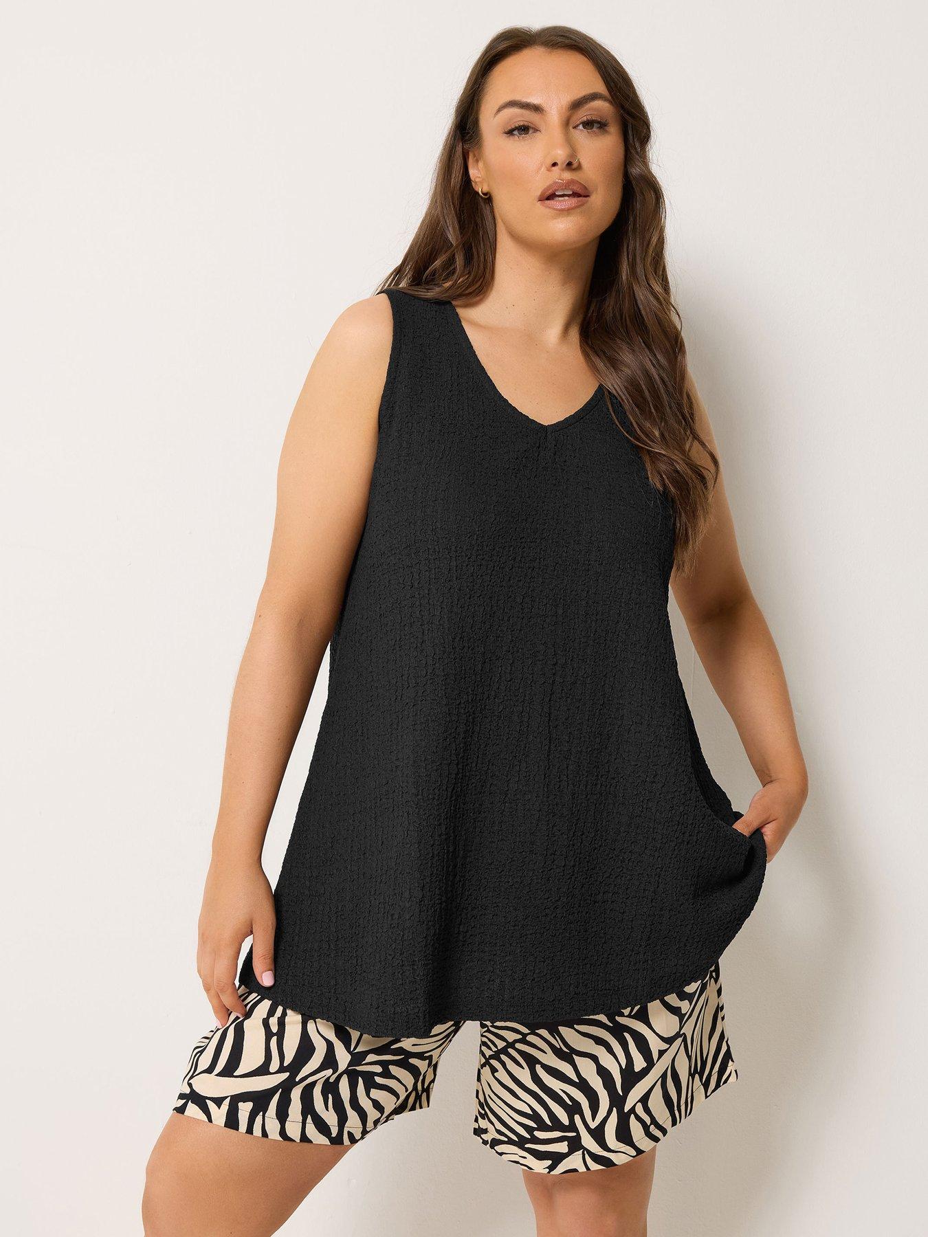 Image 1 of 4 of Yours Curve Textured V-Neck Swing Vest - Black