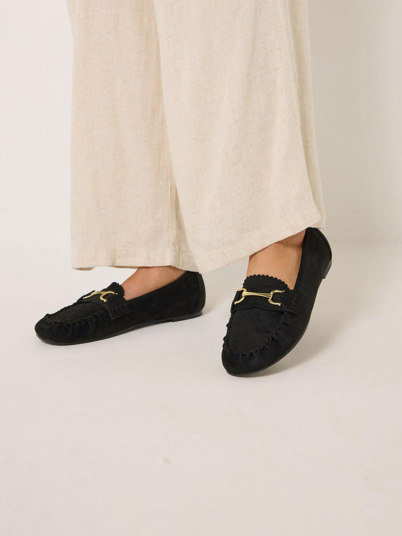 Yours Wide Fit Snaffle Trim Shoe - Black