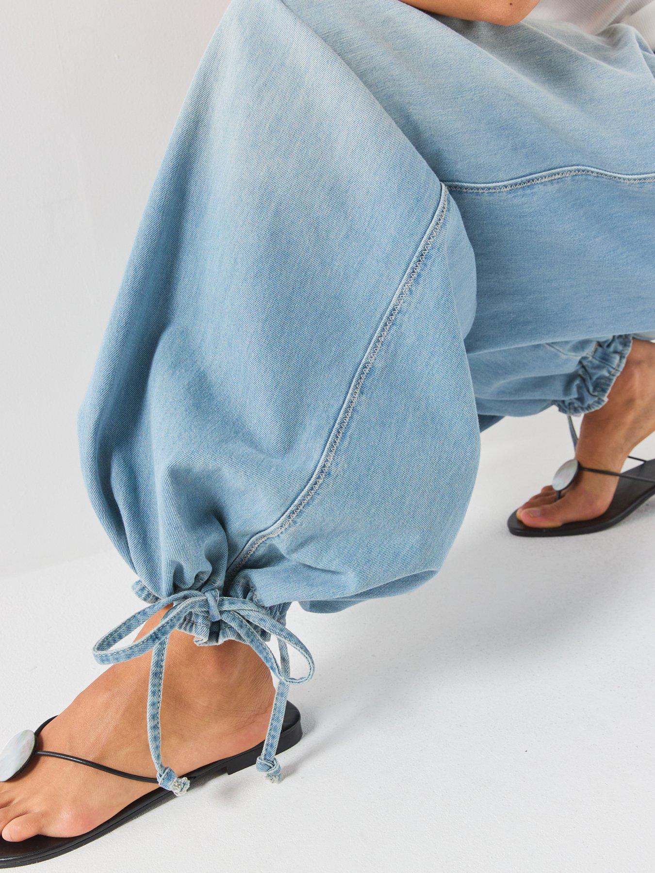Image 5 of 6 of FREE PEOPLE Lotus Balloon Jeans - Blue