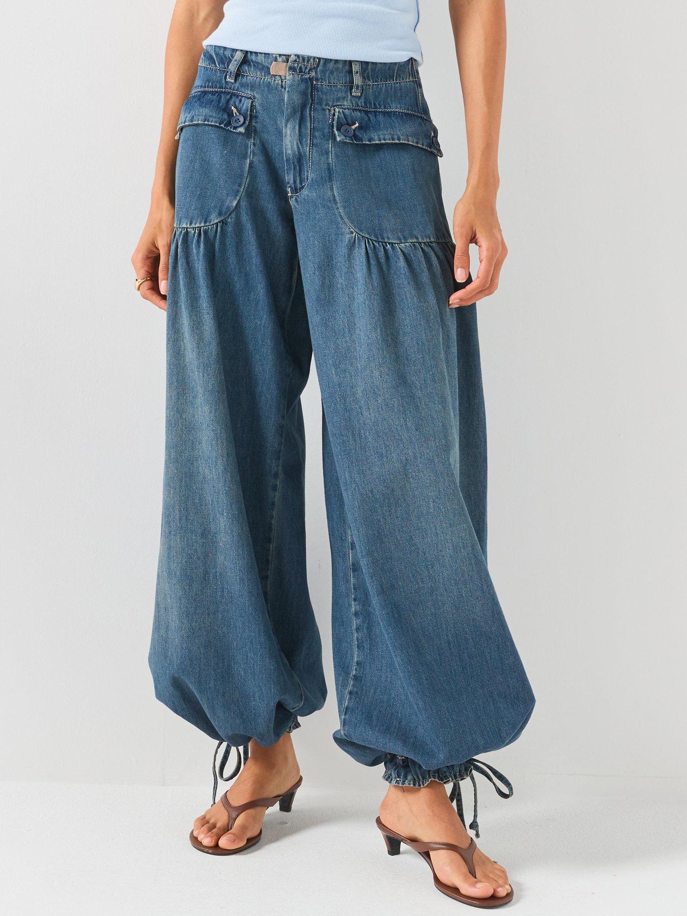 FREE PEOPLE Women's Embroidered Balloon Leg Jeans - Blue