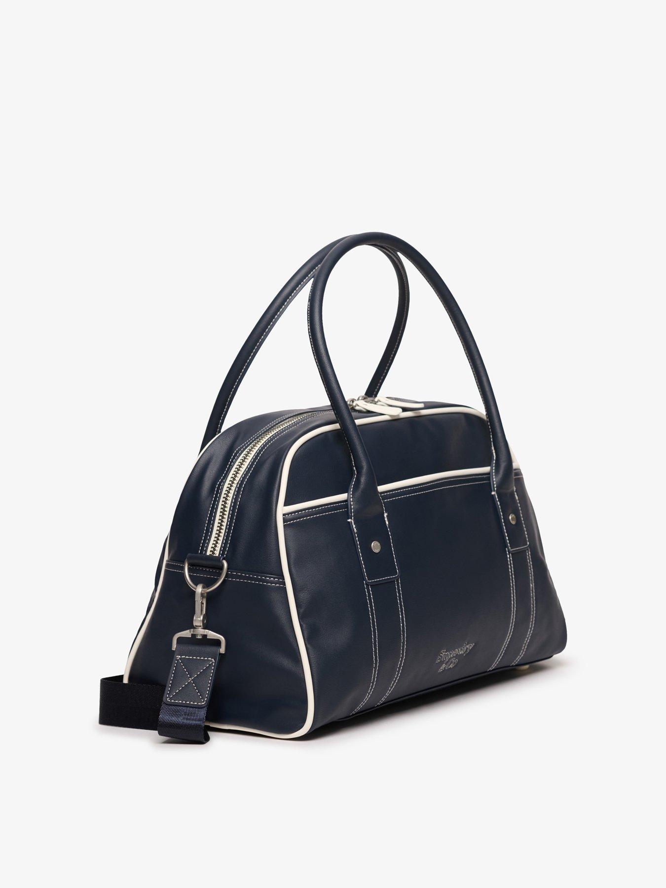 Image 2 of 6 of Superdry Vintage Bowling Bag - Navy