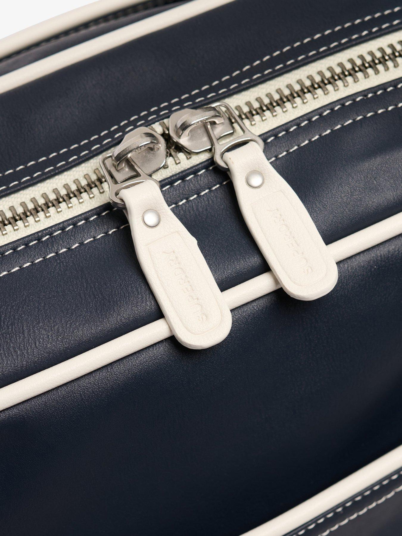 Image 4 of 6 of Superdry Vintage Bowling Bag - Navy
