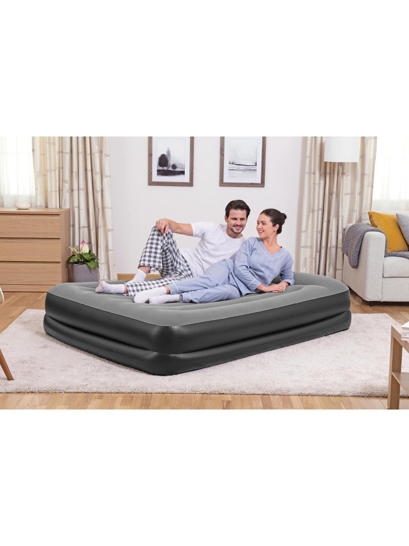 Image 3 of 7 of Bestway TriTech Queen Airbed with AC Pump
