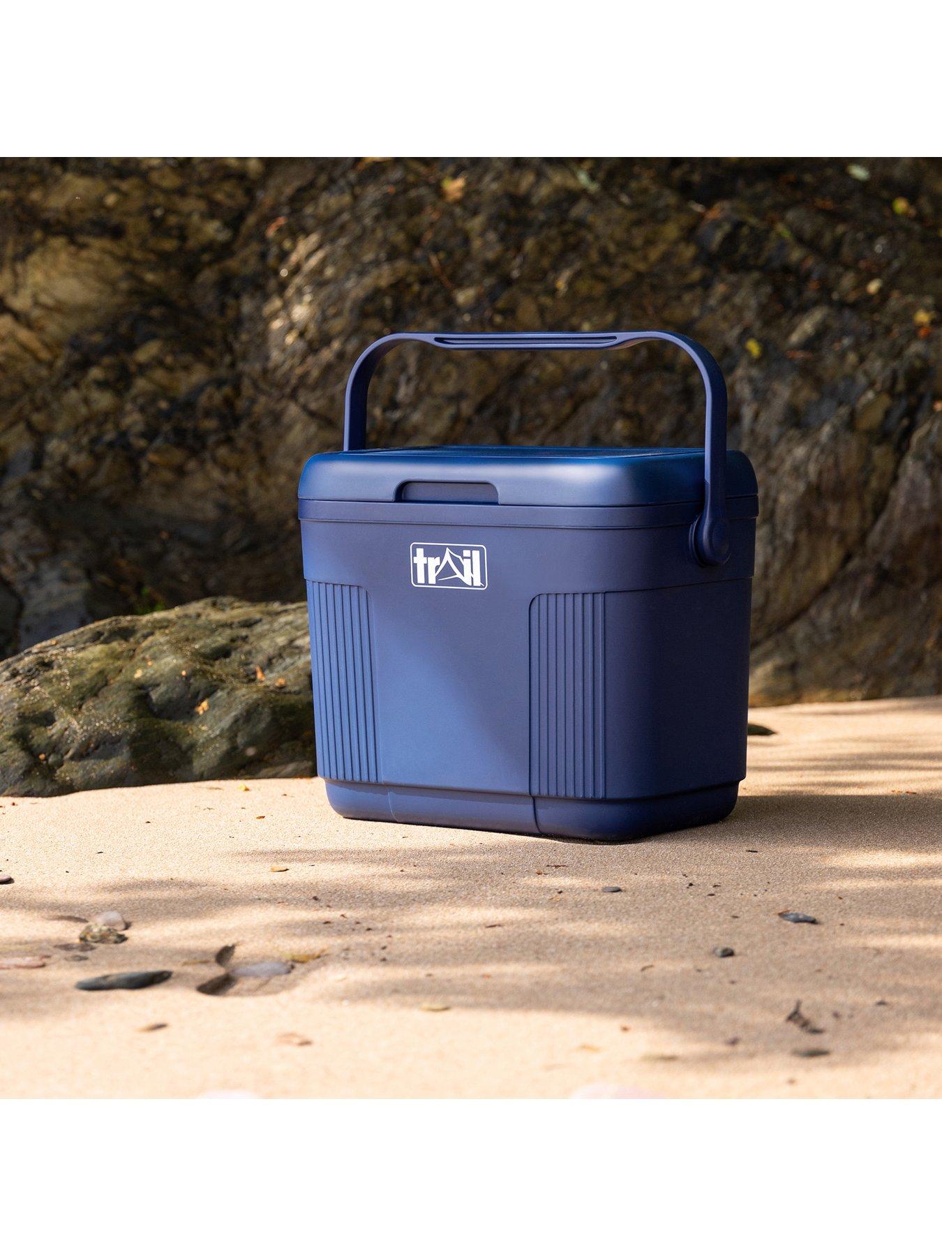Image 2 of 7 of Trail 22L Medium Cool Box - Dark Blue