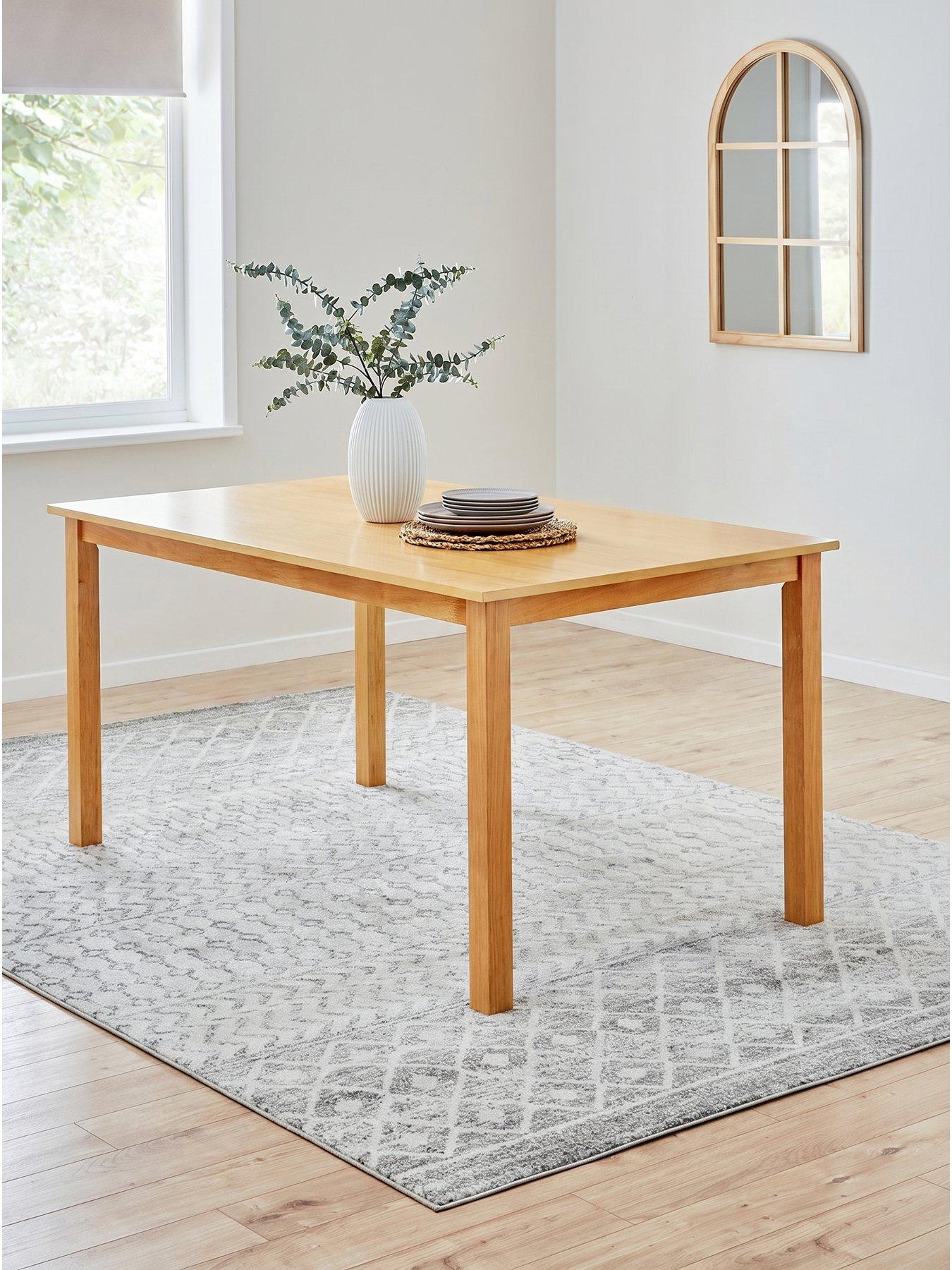 The Very Collection Primo Oak 150cm Dining Table